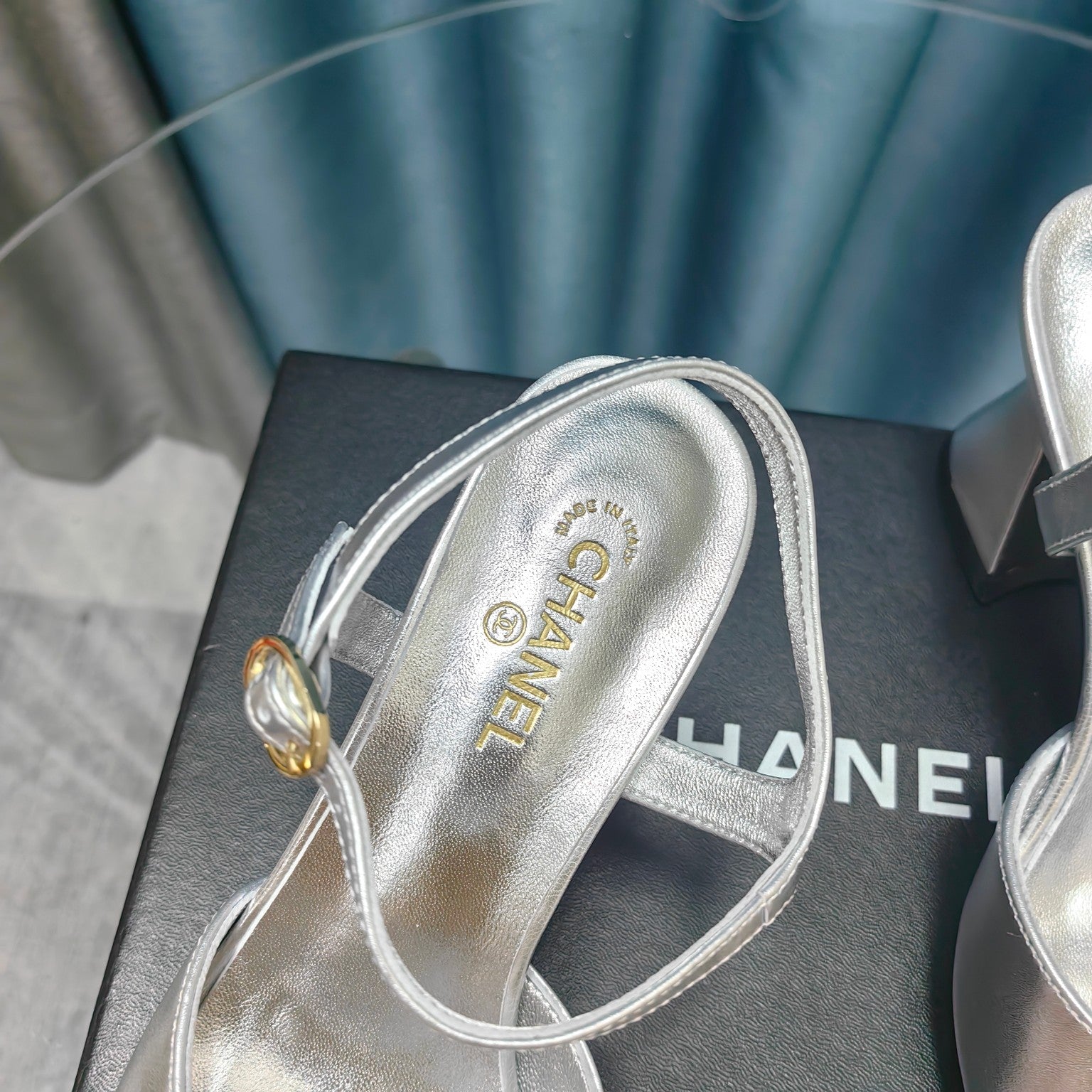 cc slingbacks sandal 85 silver metalic calfskin