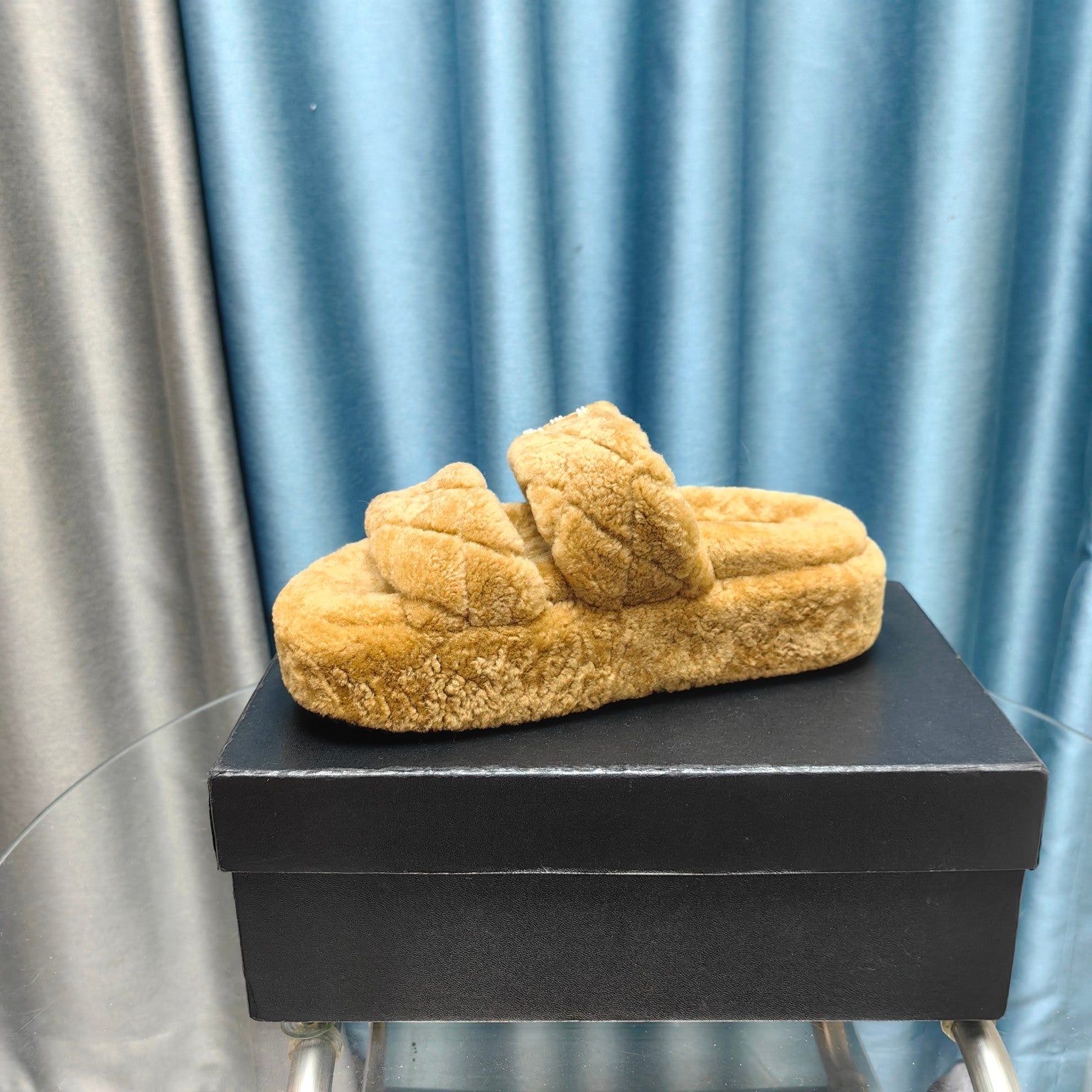 CC Slippers Light Brown Pattern Fleece Wool