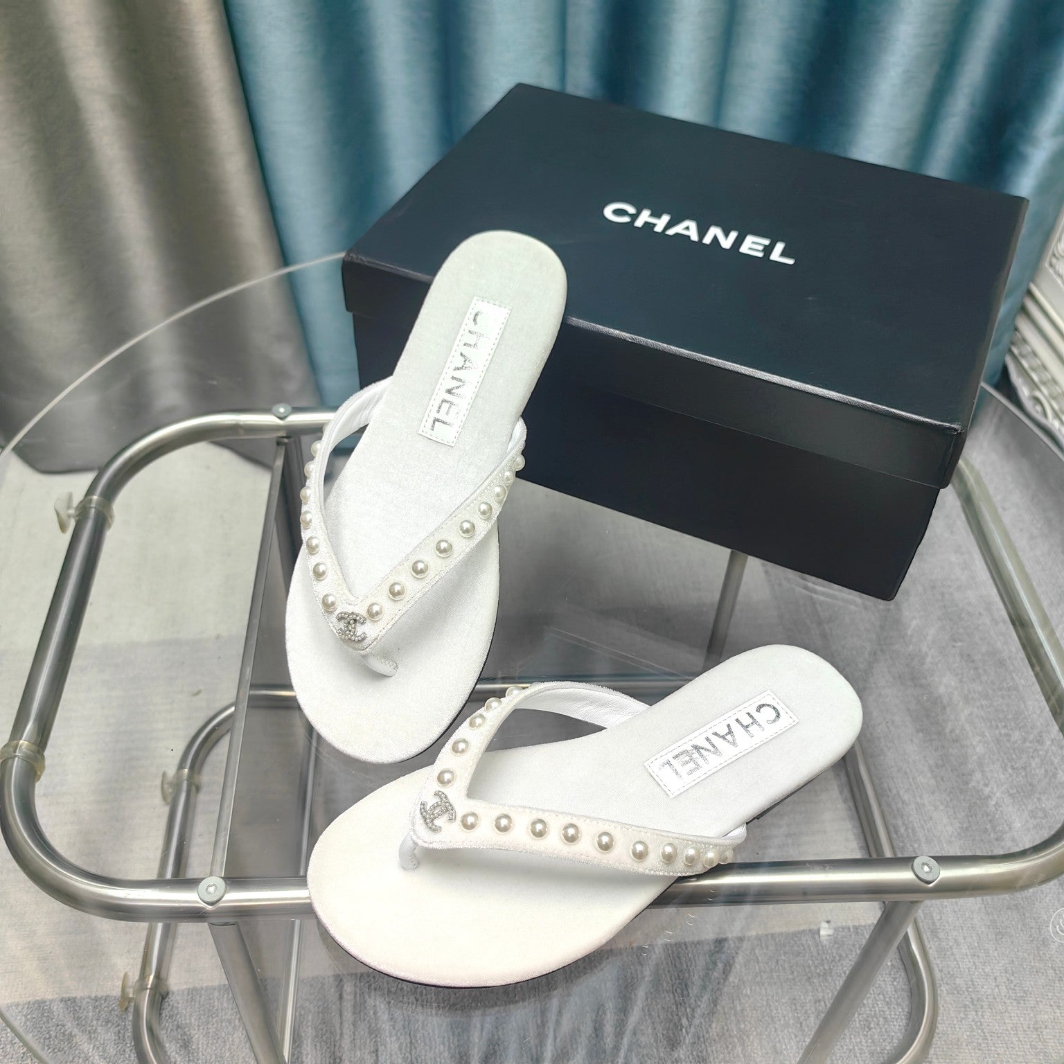 CC Thong White Velvet Pearl