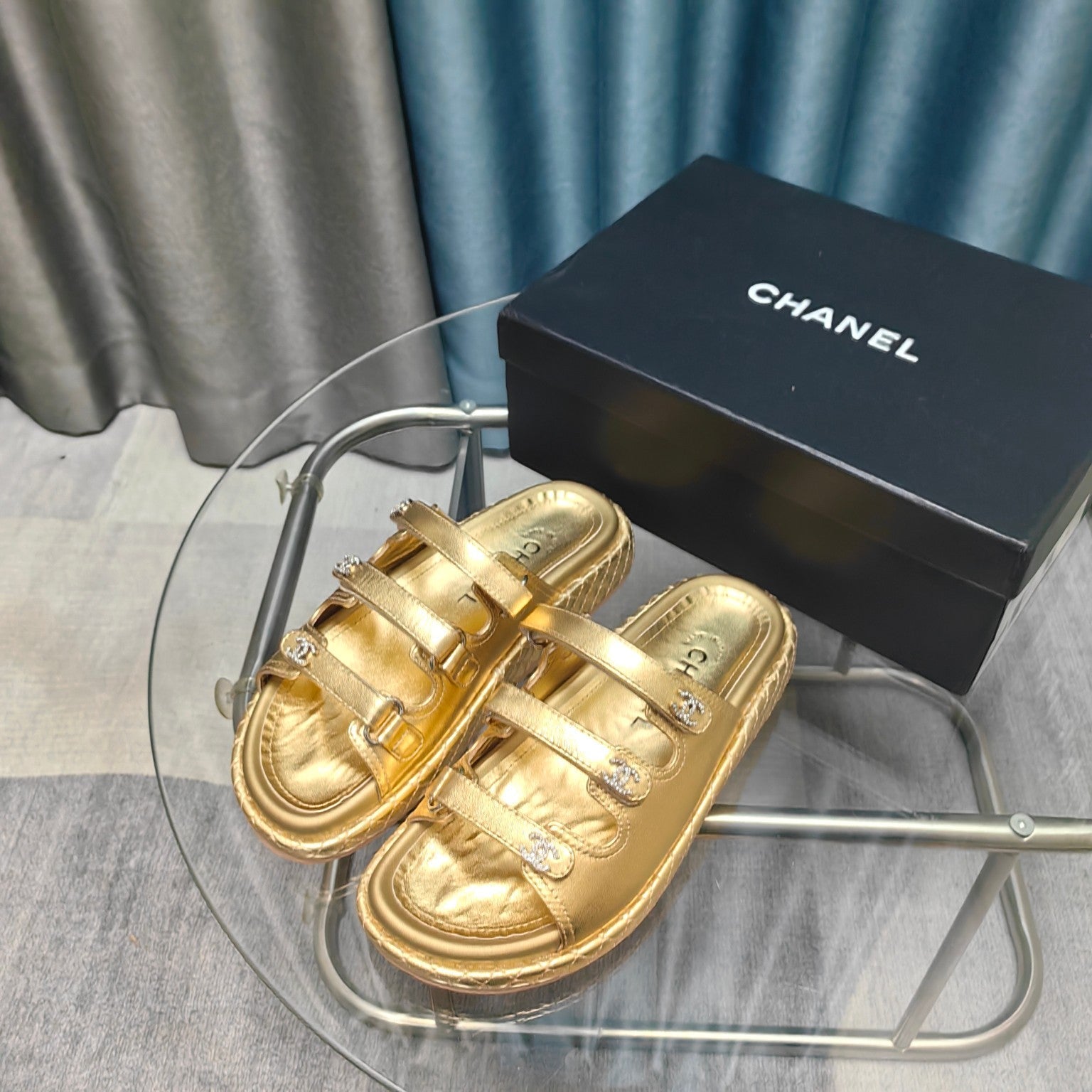 CC 25C Sandal Triple Straps Gold Calfskin