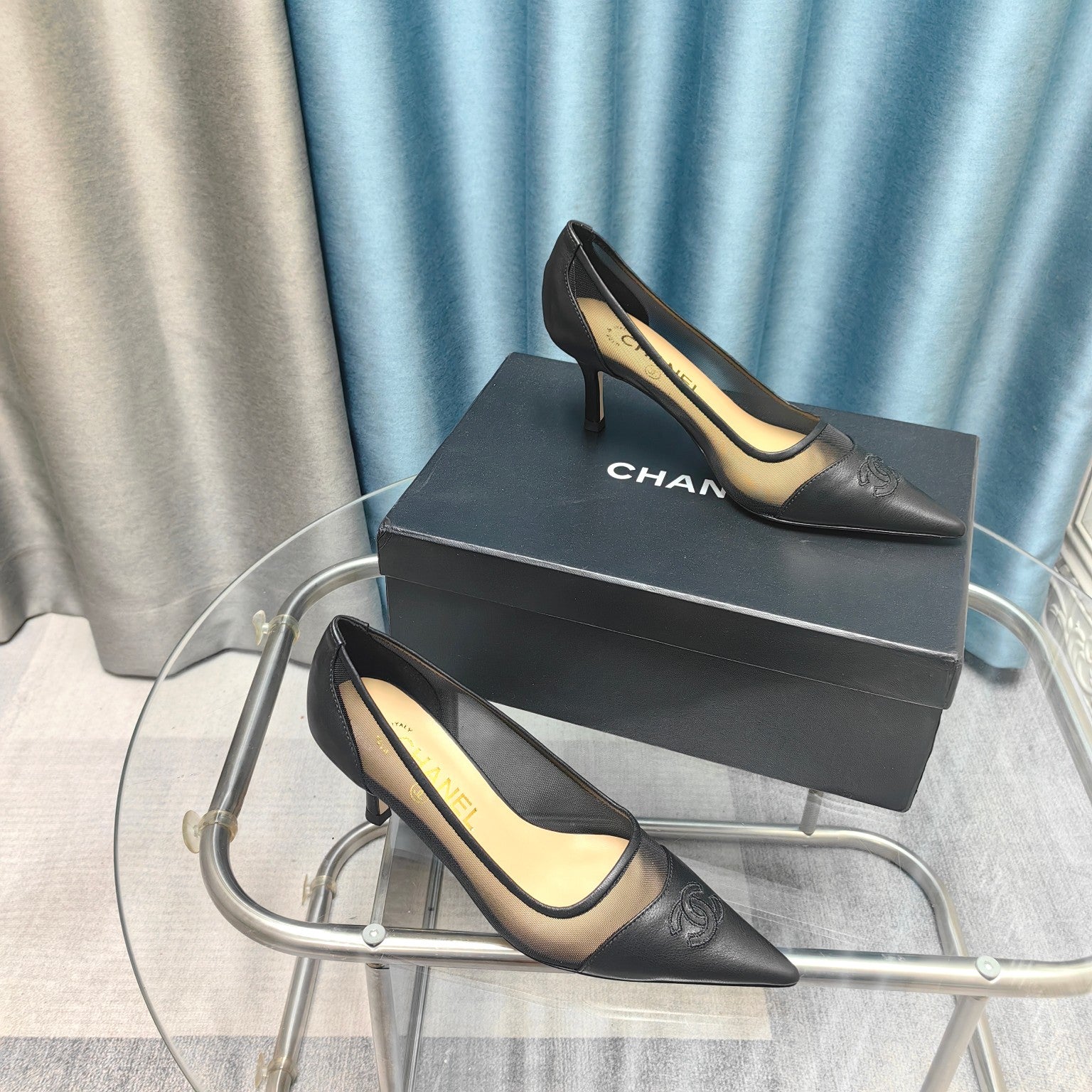 CC Pumps 50 Black Mesh Leather Pointed Toe