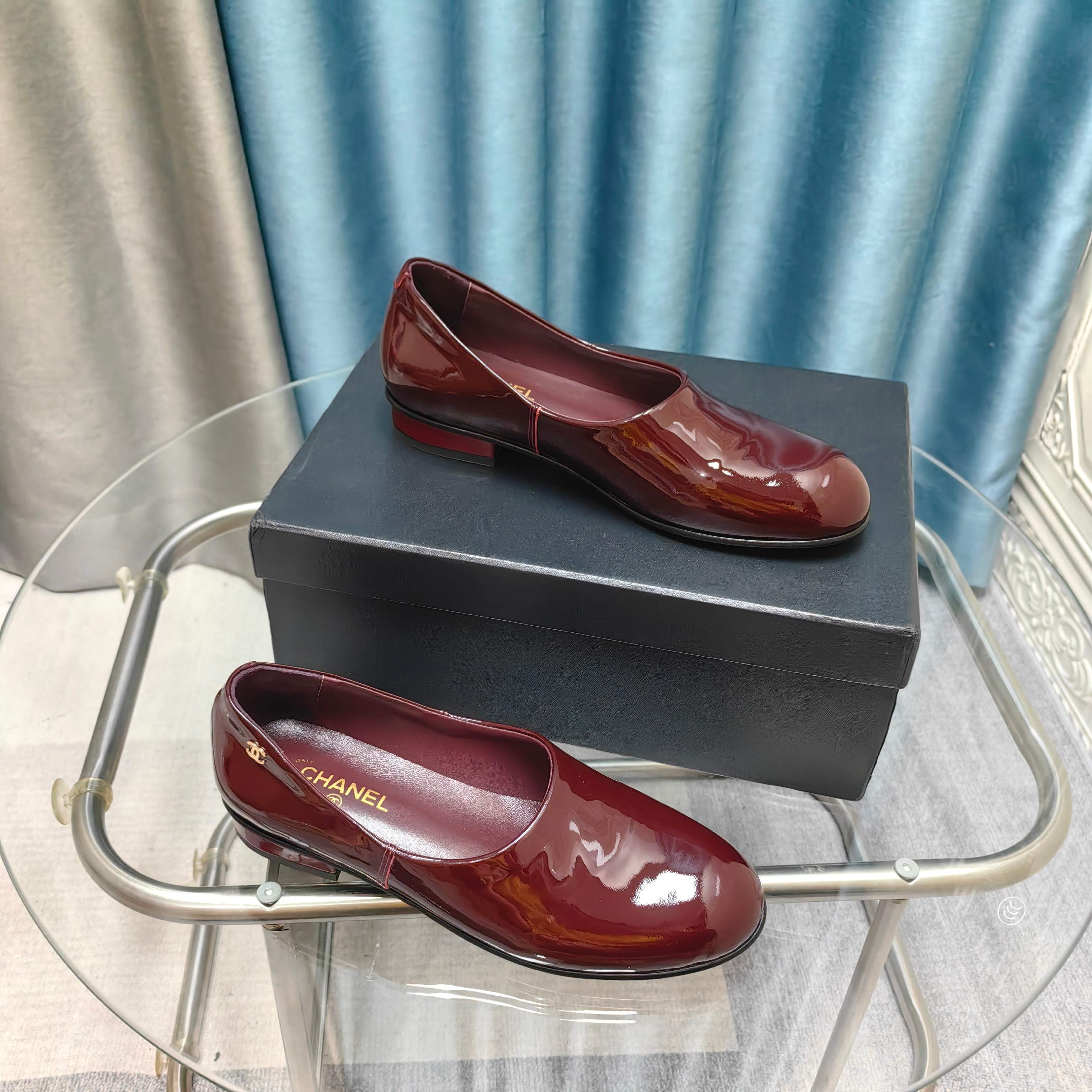 CC 25C Loafer Burgundy Patent Calfskin