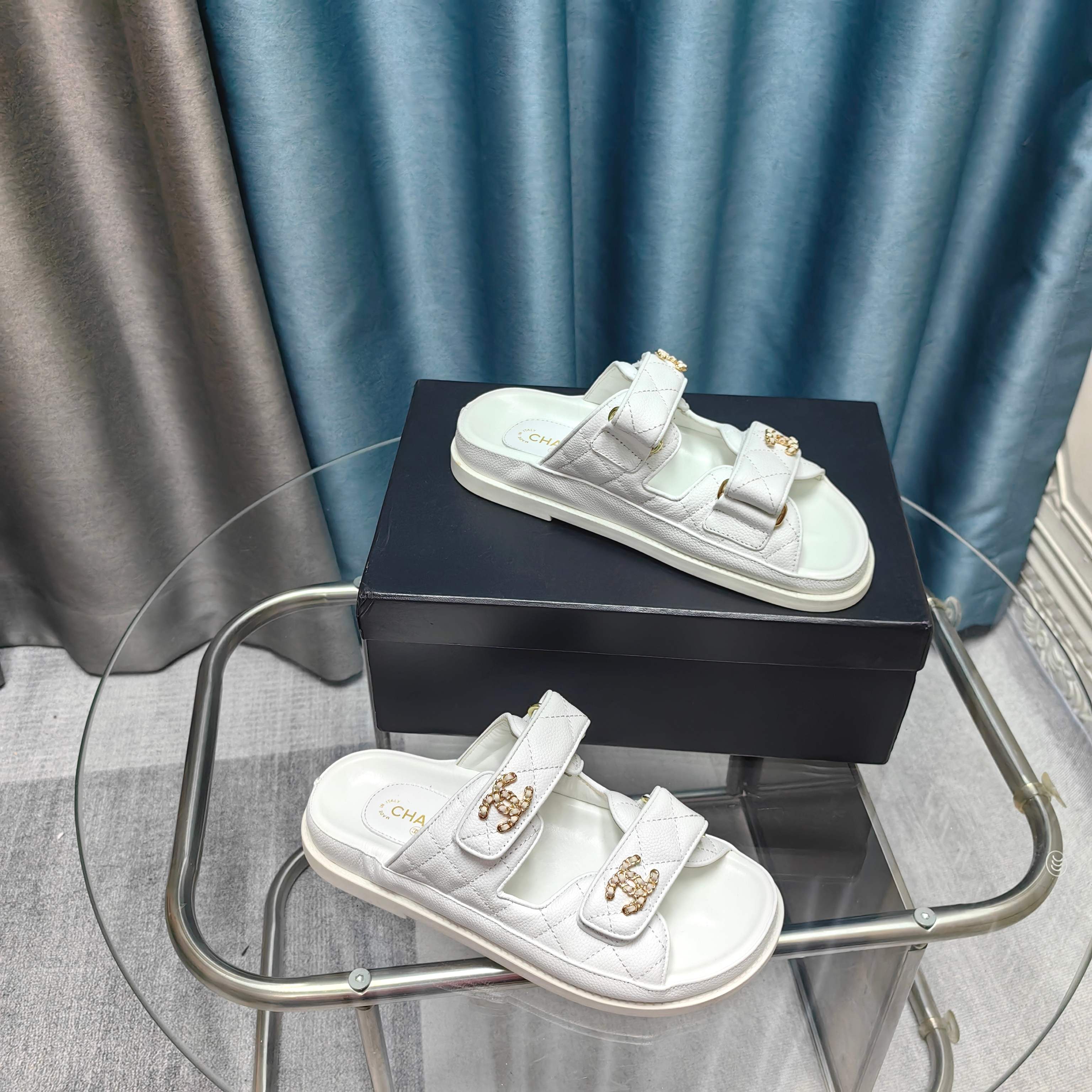 CC 25C Dad Mule White Grained Calfskin