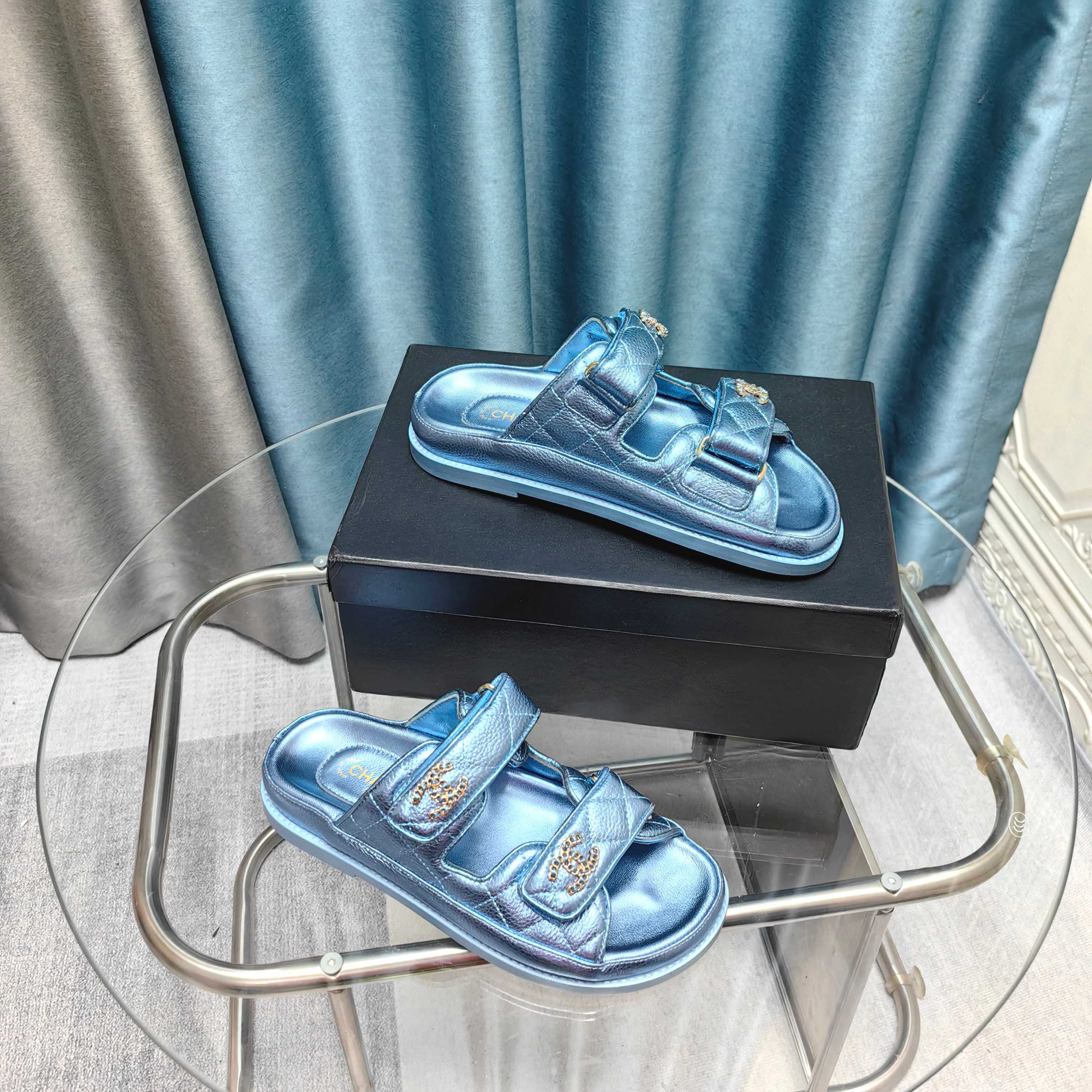 CC 25C Dad Mule Cloud Blue Metalic Grained Calfskin