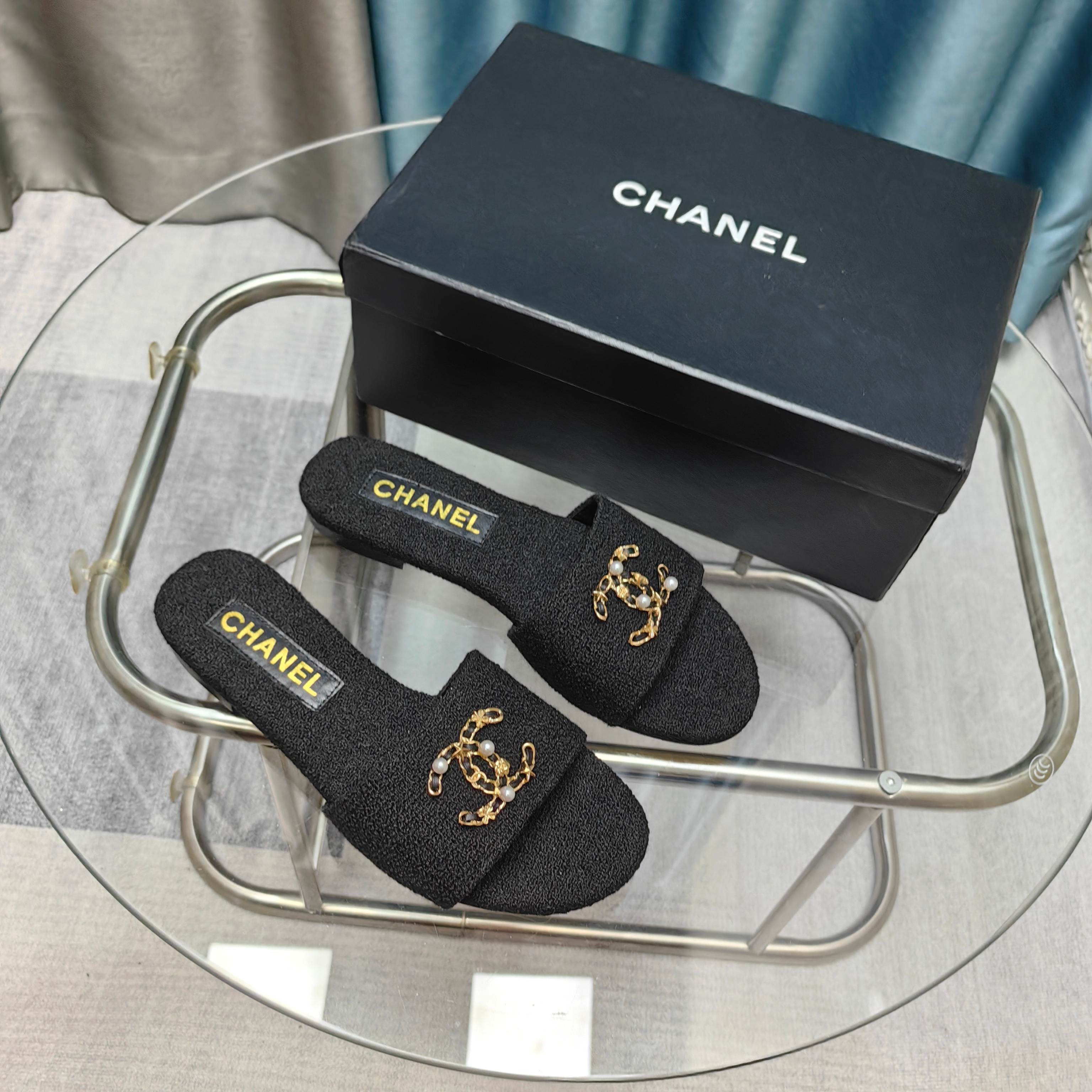 CC 25 Mule Tweed Mop