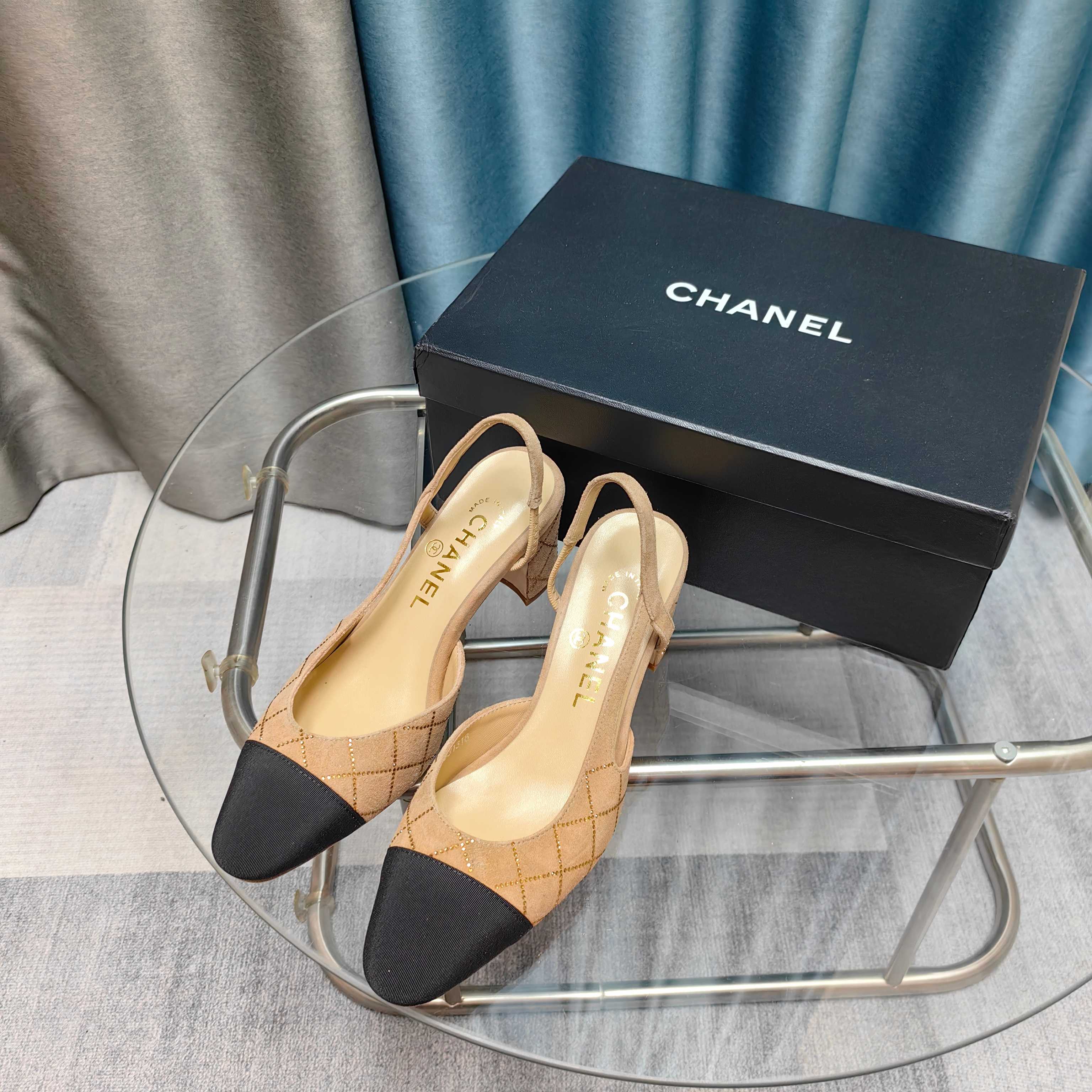 CC 25 Slingback 6.5cm Beige Suede