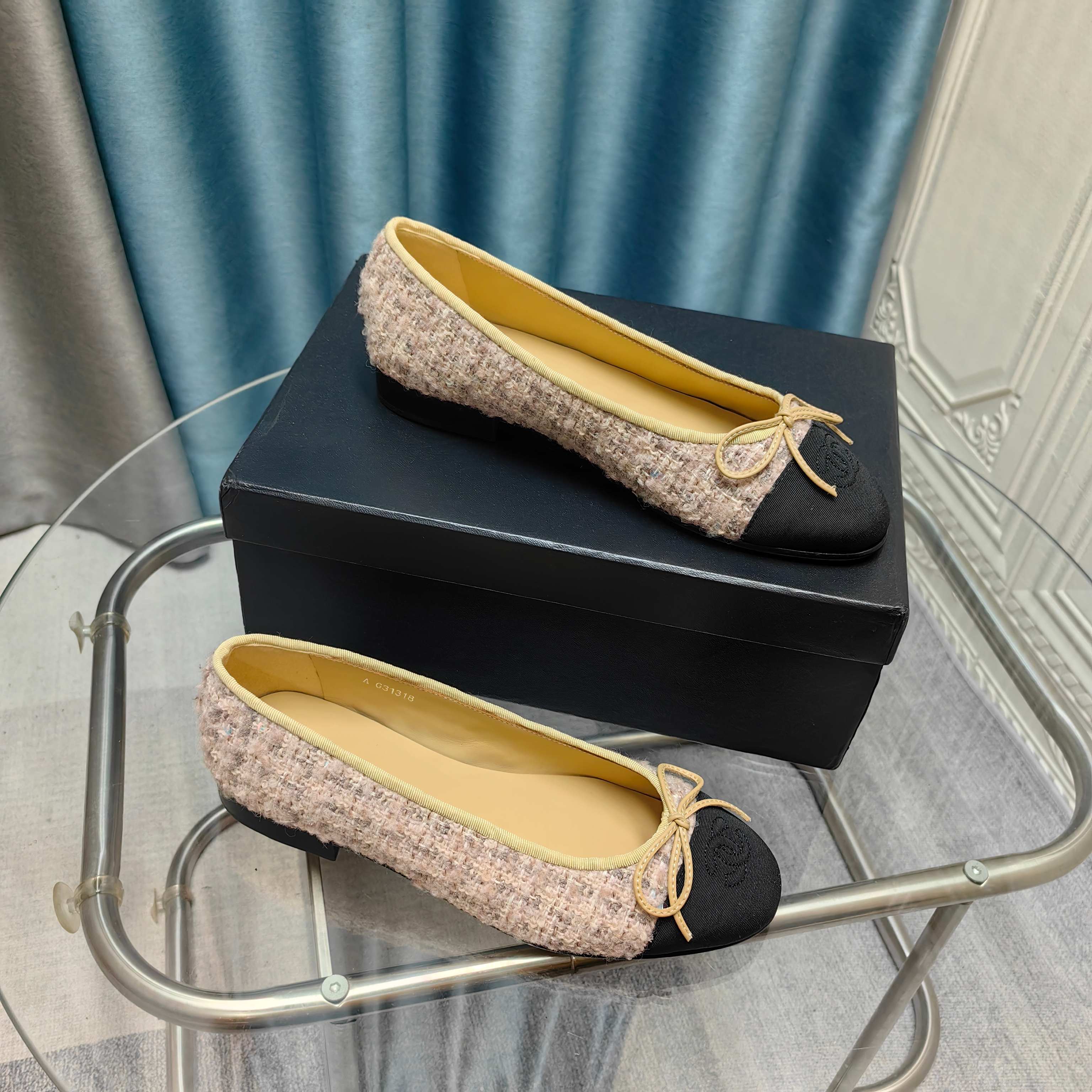 CC 25P Ballet Flat Light Pink Tweed Black Grosgrain