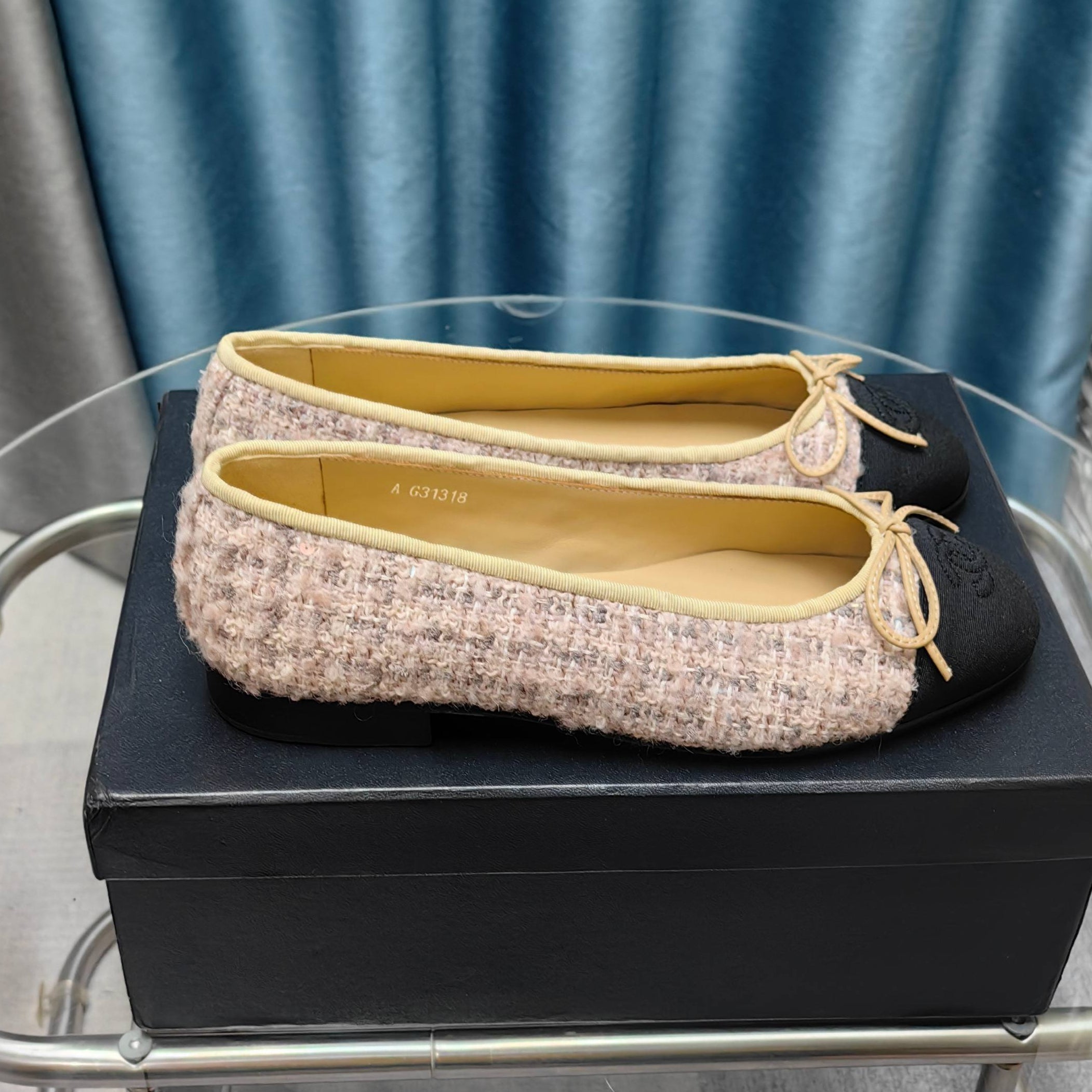CC 25P Ballet Flat Light Pink Tweed Black Grosgrain