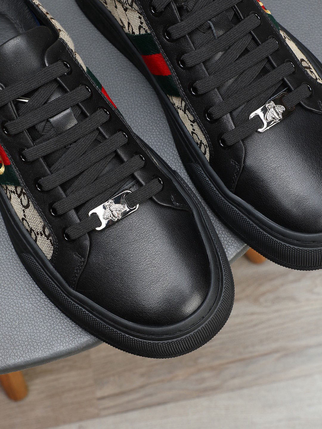 GG Men's Ace Sneaker Brown Black Print Fabric 522634