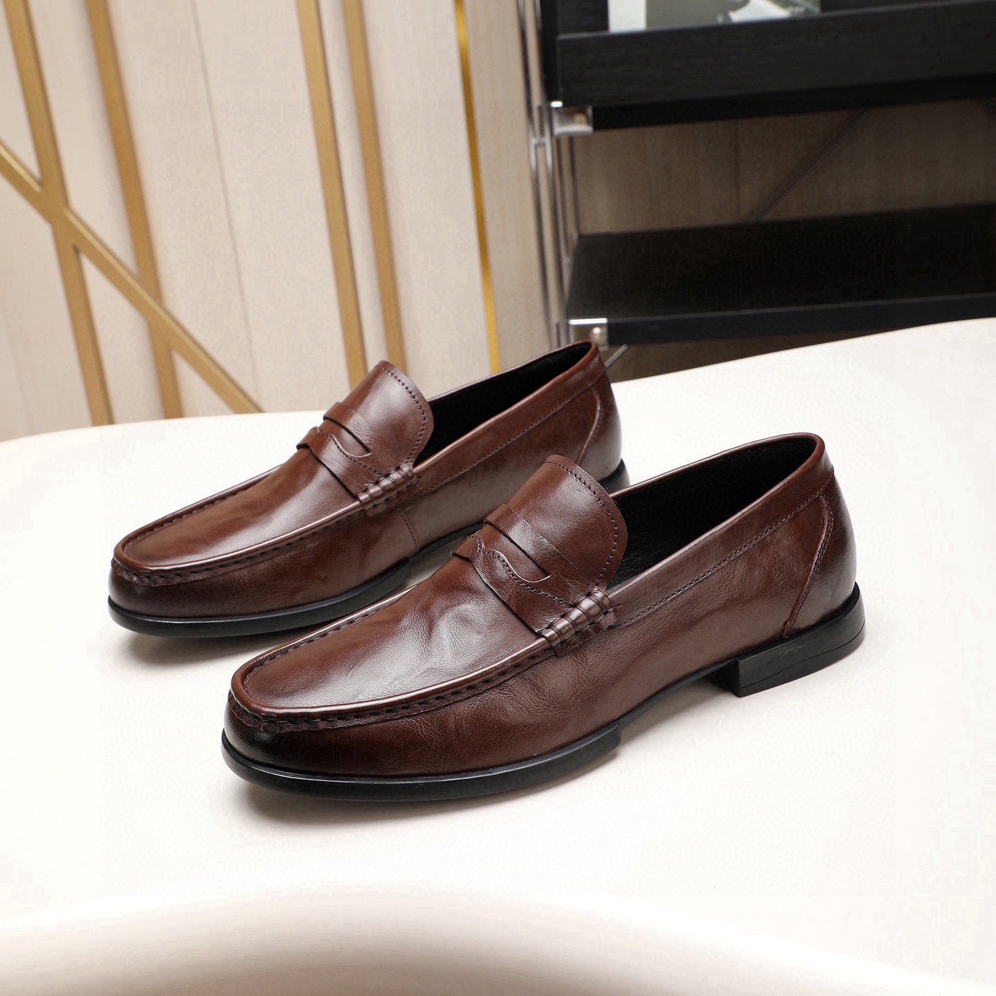 GG Men's Loafer Brown Calfskin 525163