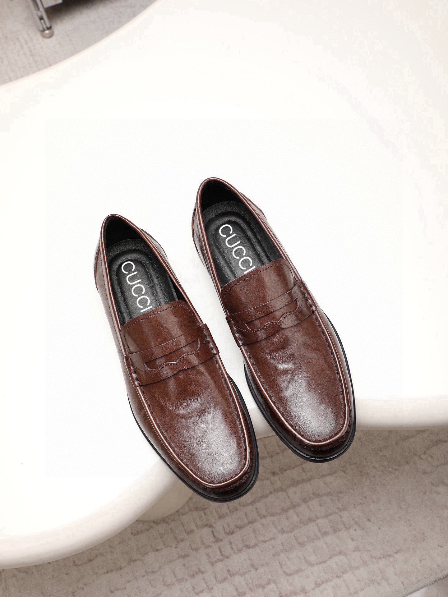 GG Men's Loafer Brown Calfskin 525163