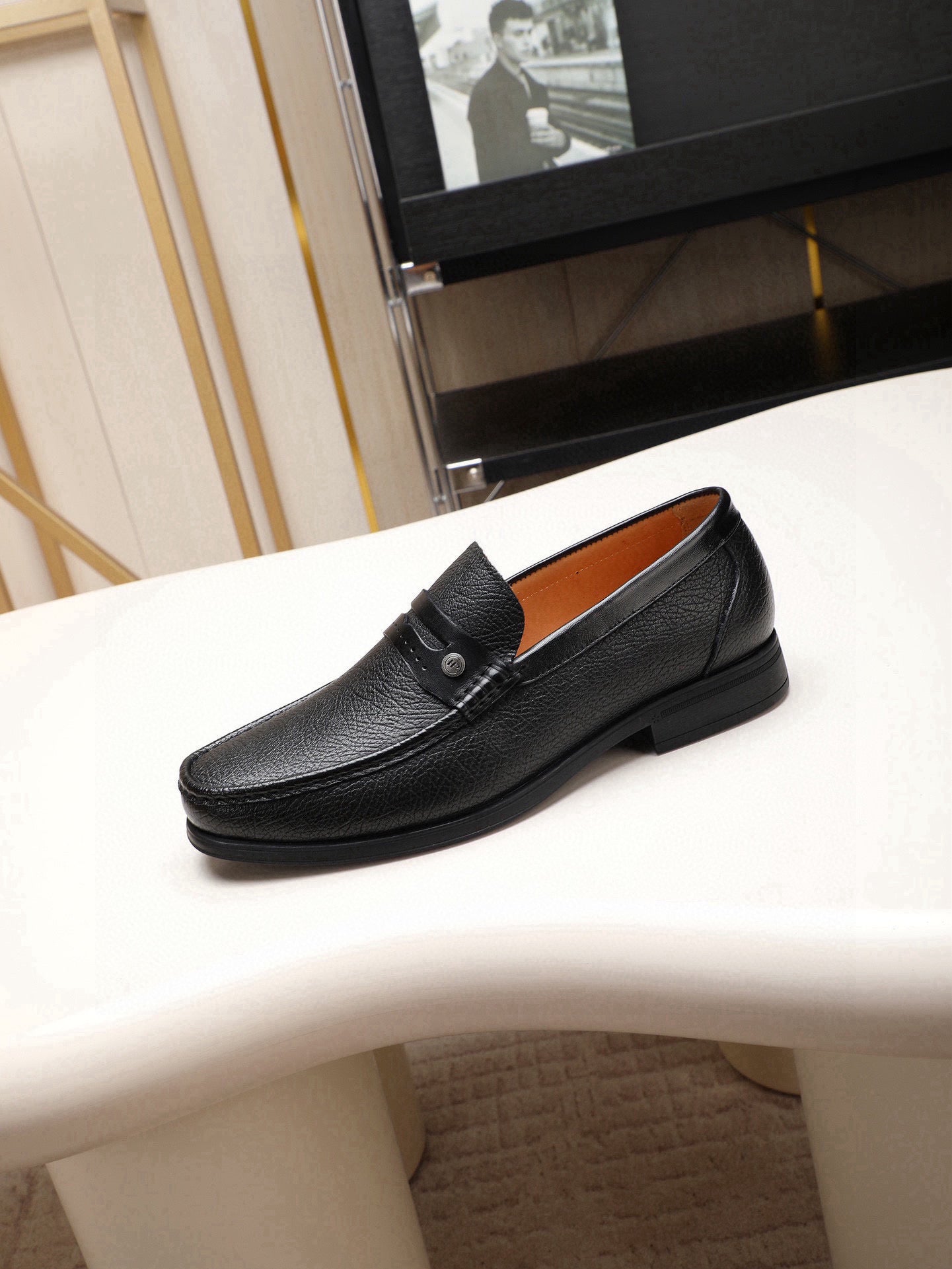 GG Men's Loafer Black Embossed Cowhide 525171