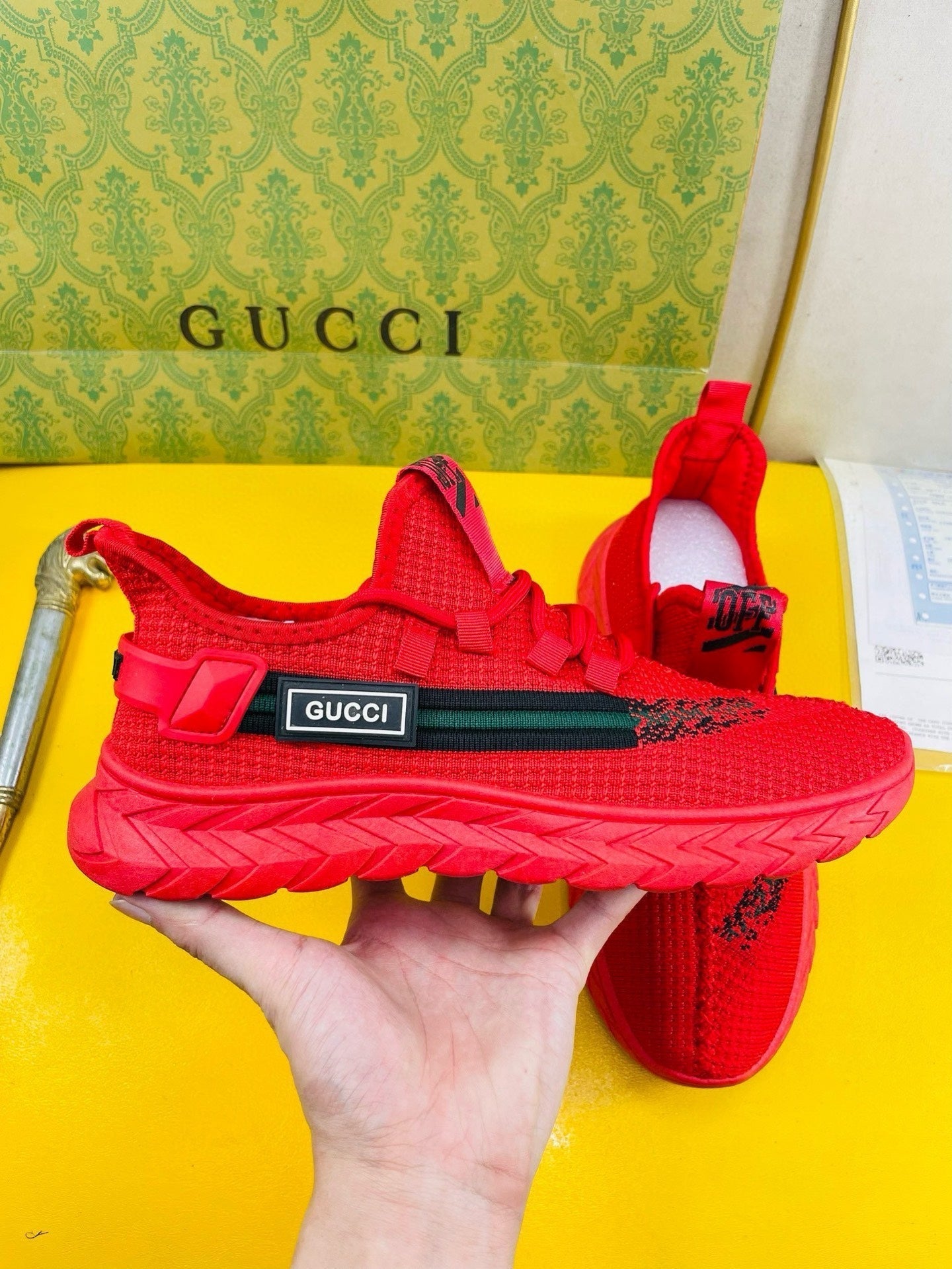 GG Men's Sneaker Red Flyknit 539807