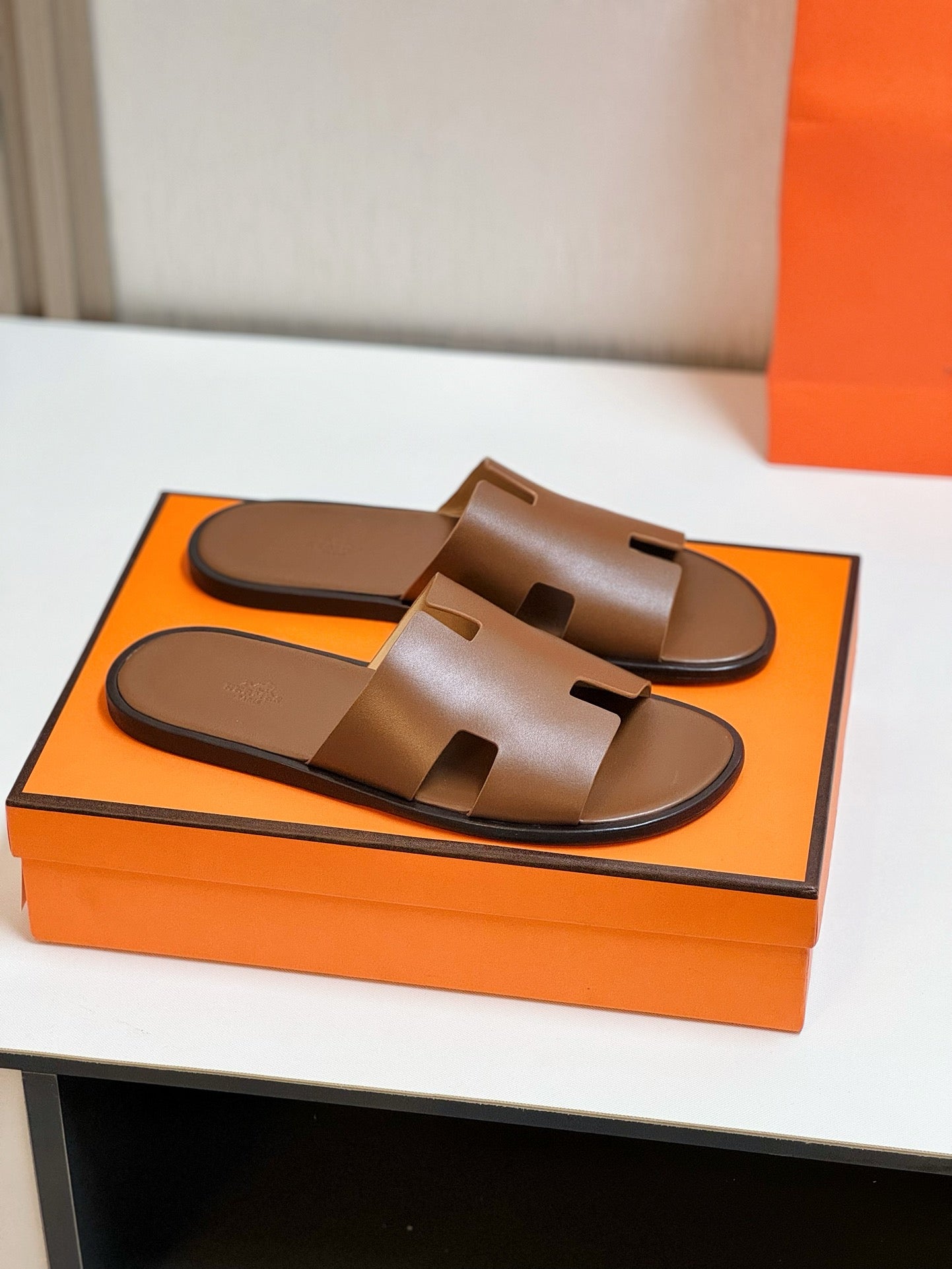 HM Men's Izmir Slide Brown Cowhide 609773