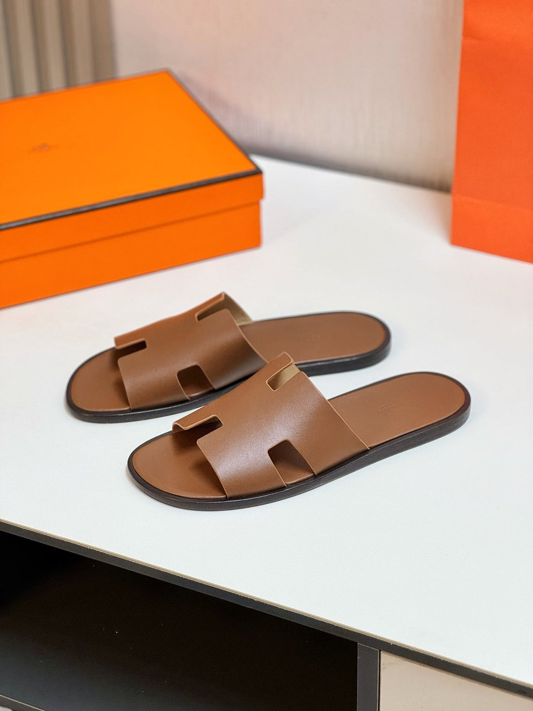 HM Men's Izmir Slide Brown Cowhide 609773