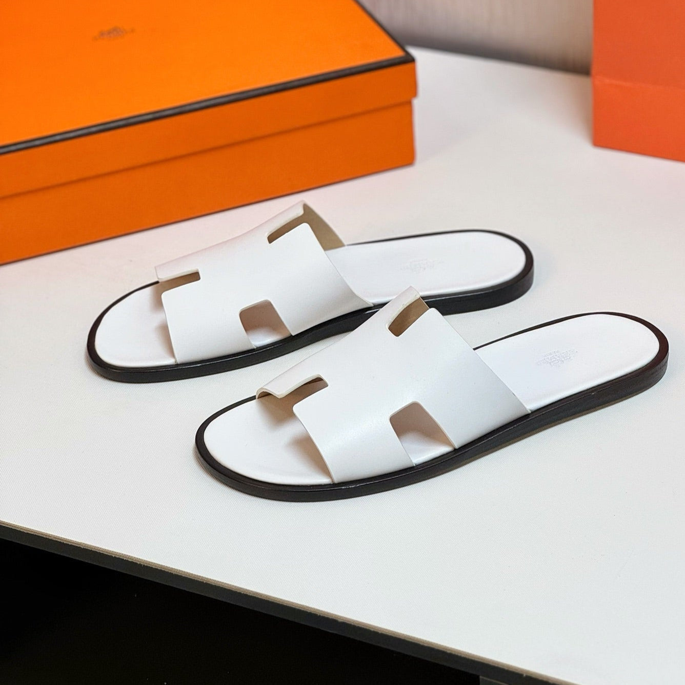 HM Men's Izmir Slide White Cowhide 609775