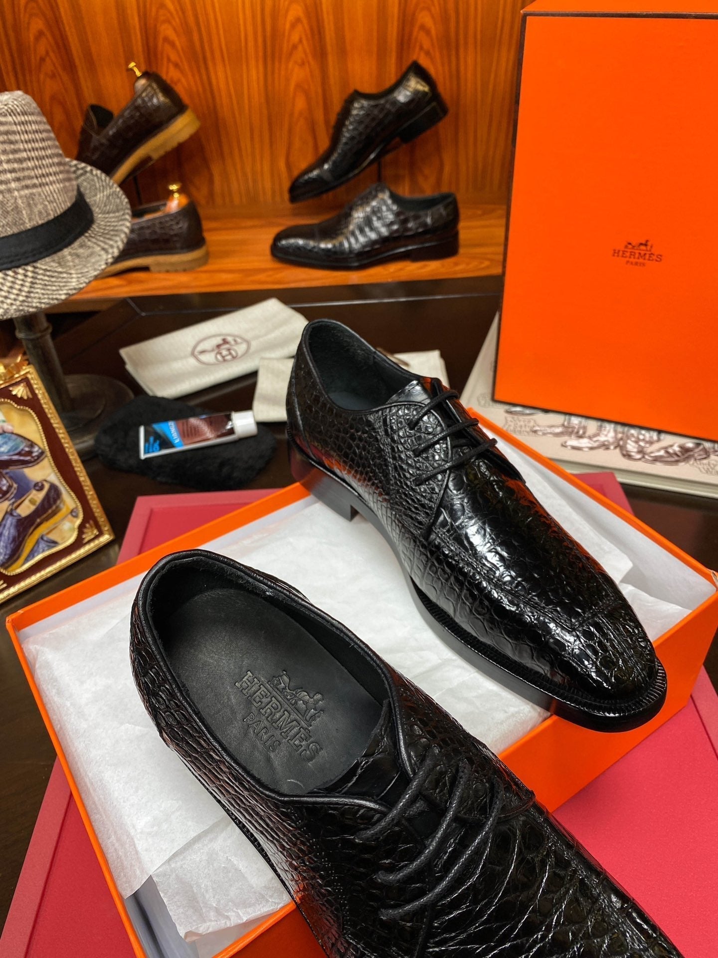 HM Men's Derby Dress Shoe Black Crocodile Belly 487804