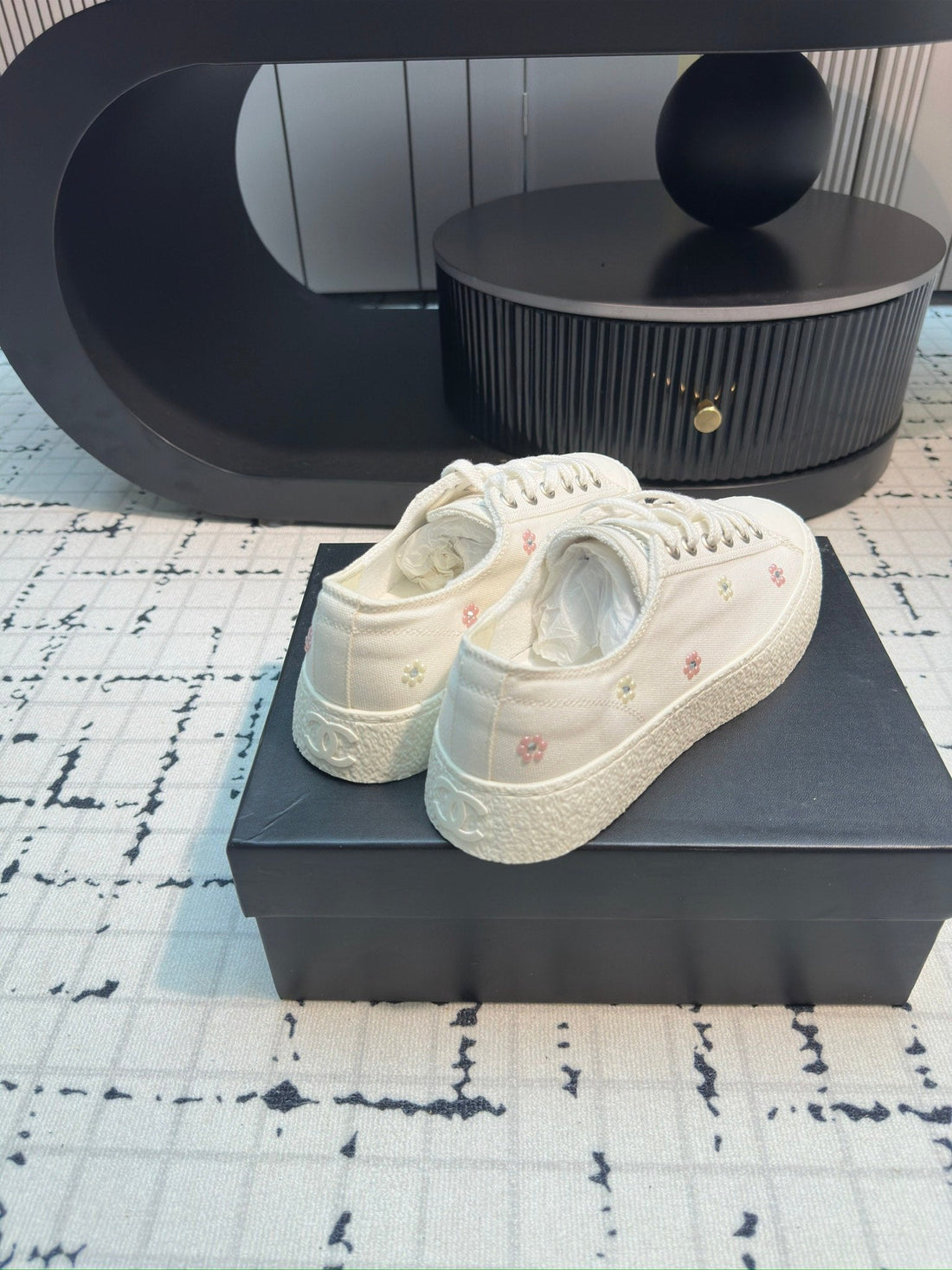 CC Low Sneaker 30mm White With Small Flowers Cavas Fabric