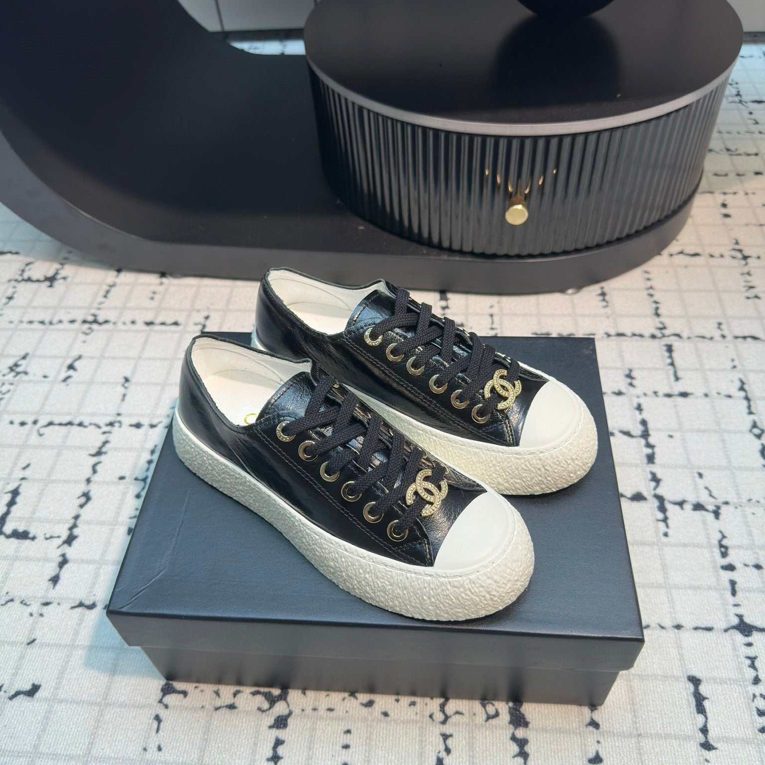 CC Low Sneaker 30mm Black Calfskin