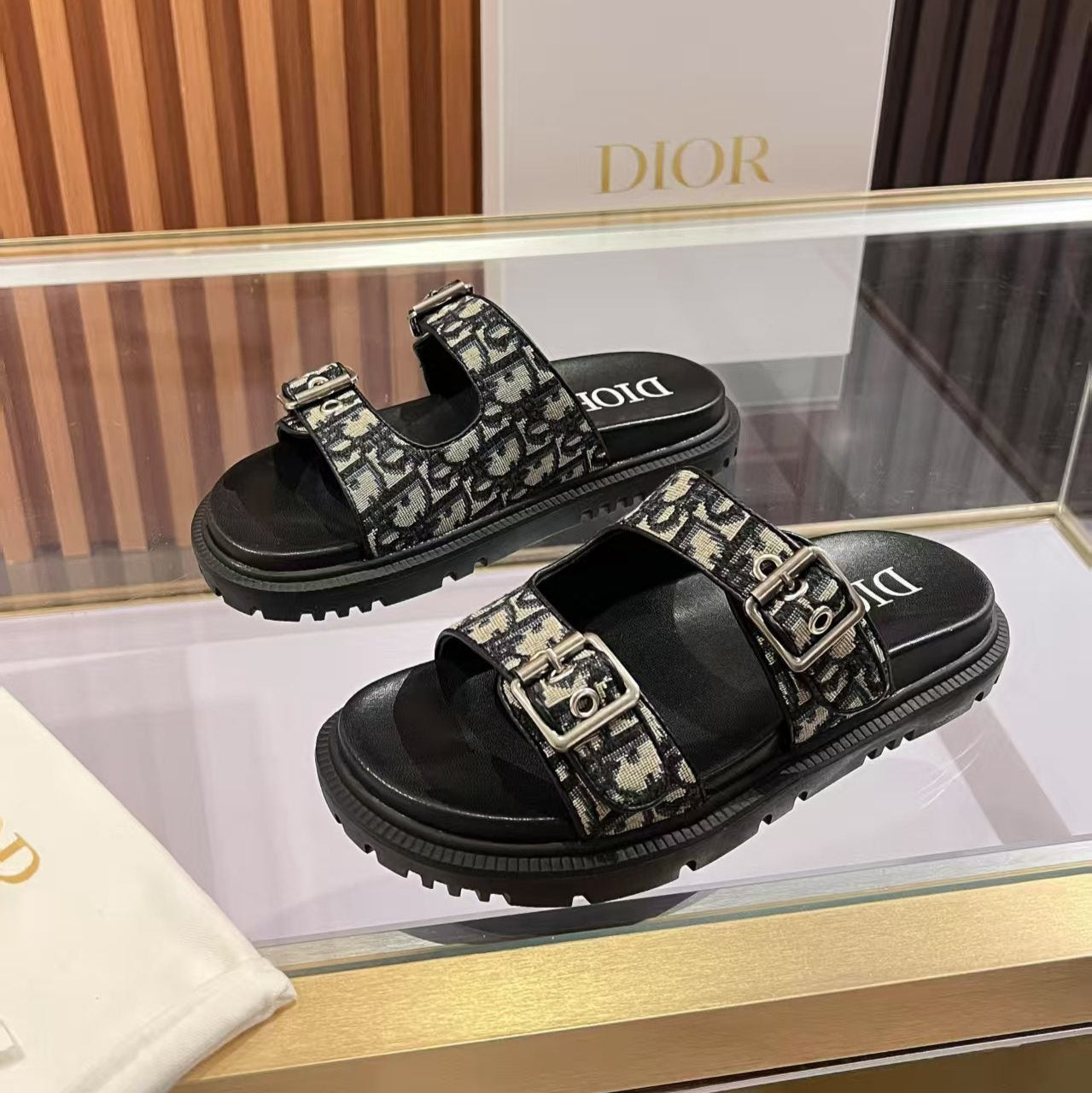 CD Dioract Slide Lambskin and Canvas 242450