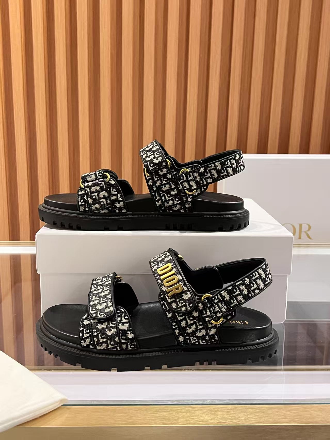 CD Dioract Sandal Monogram Canvas Fabric 242452