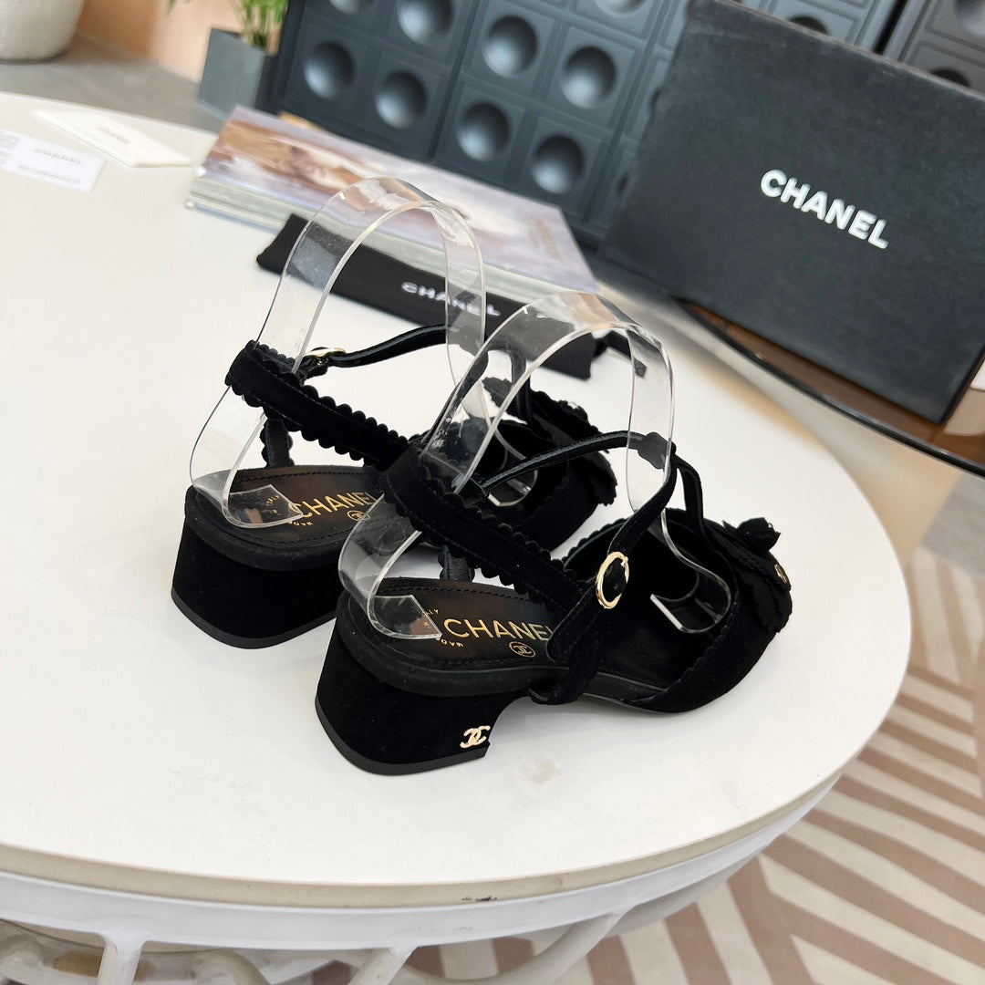 CC Pointed Toe Sandals Black Suede