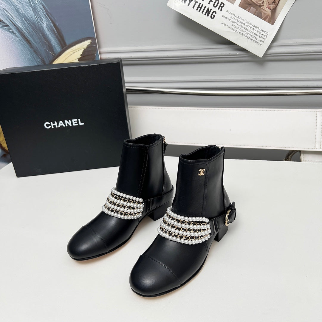 CC 25 latest low-top boots pearl black sheepskin 459472