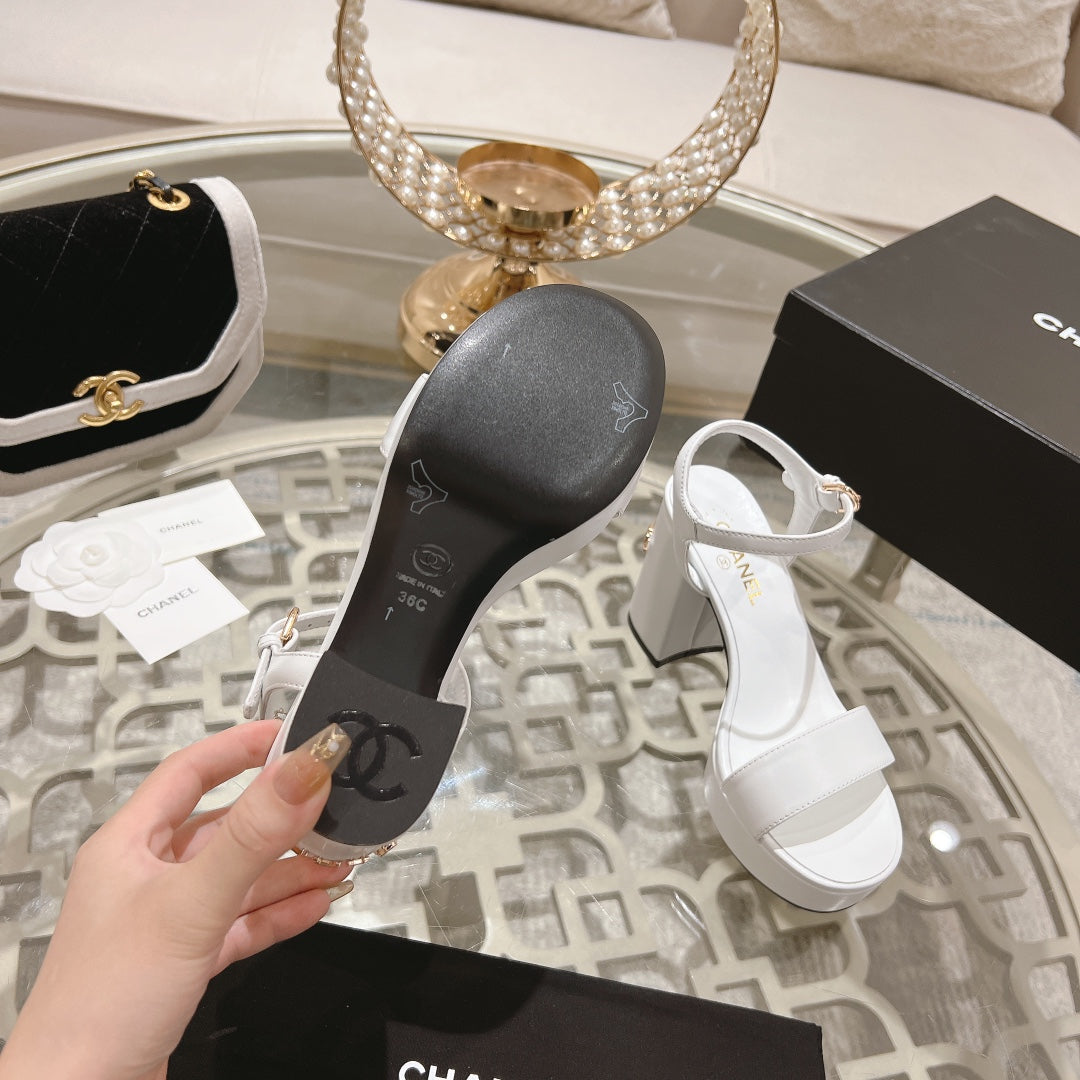 CC 25C 10CM Mid Heed Sandals White Italian Leather 213319