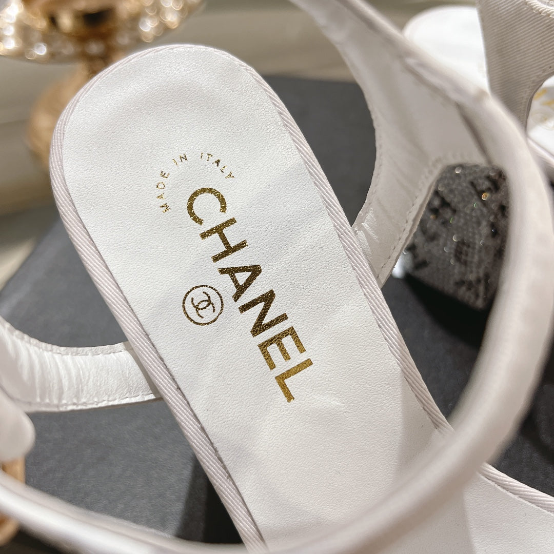 CC 25C 10CM Mid Heed Sandals White Fabric 213325