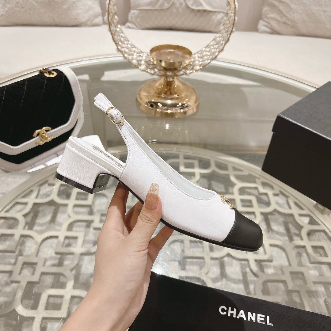 CC Slingbacks 35mm In White Mix Black Lambskin 943266