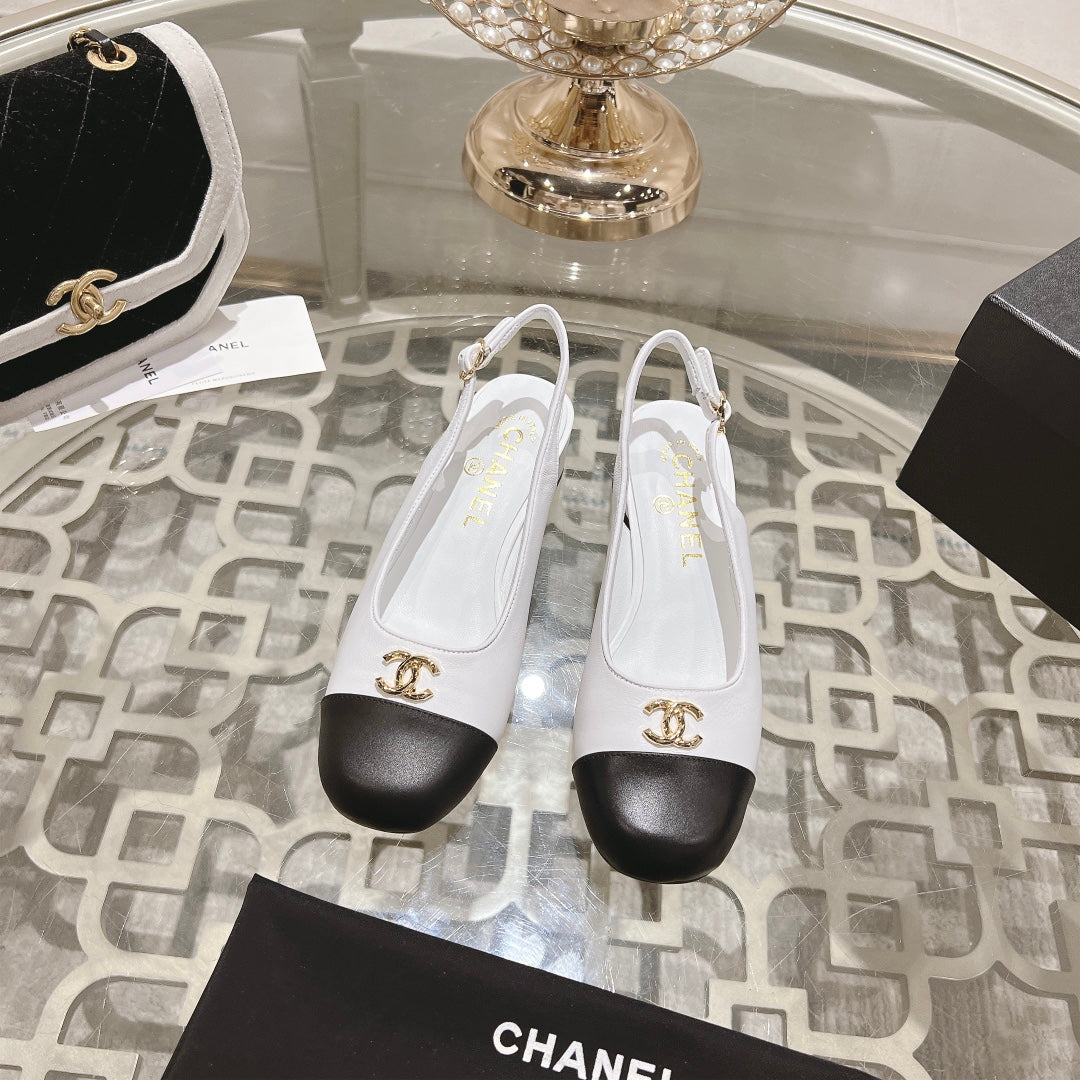 CC Slingbacks 35mm In White Mix Black Lambskin 943266
