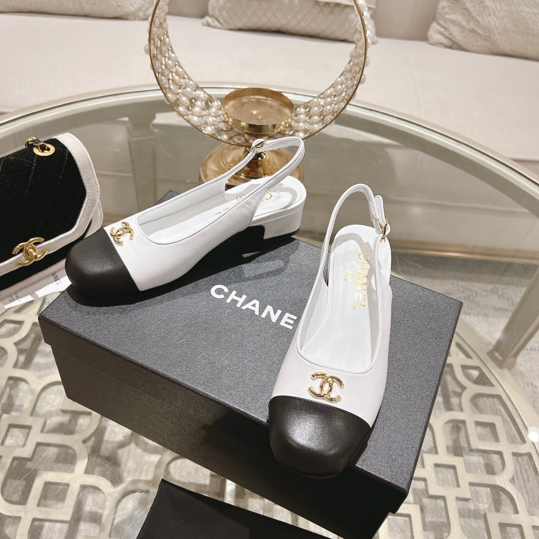 CC Slingbacks 35mm In White Mix Black Lambskin 943266