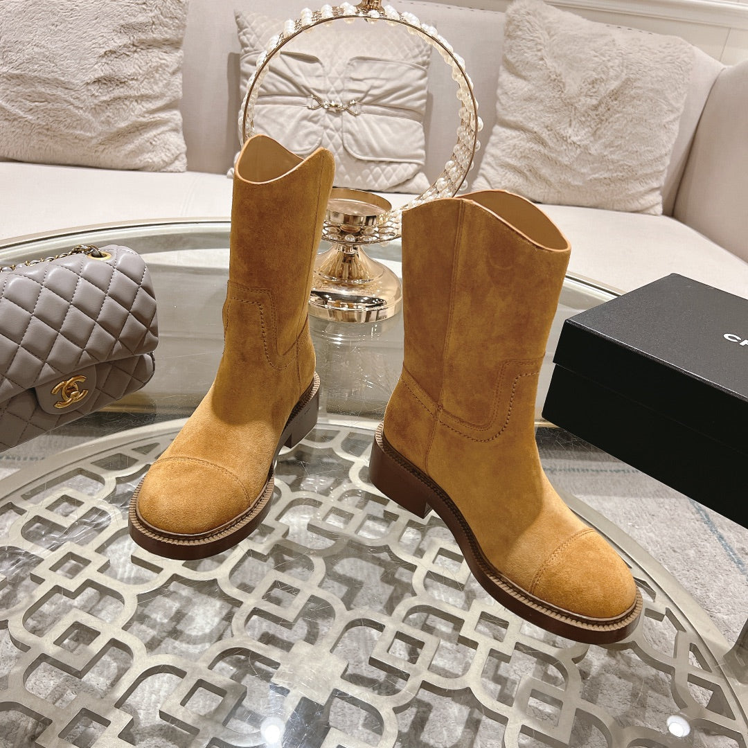 CC Ankle Boots 40mm Dark Yellow Suede