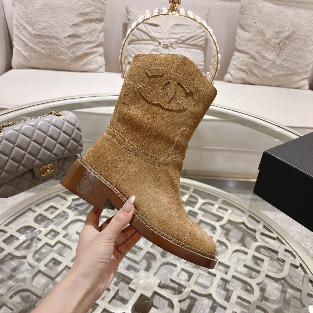 CC Ankle Boots 40mm Dark Beige Suede