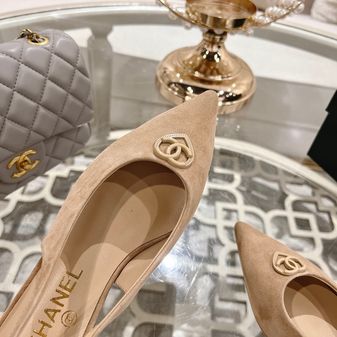 CC 25C Slingback Flats Cream Suede 213331