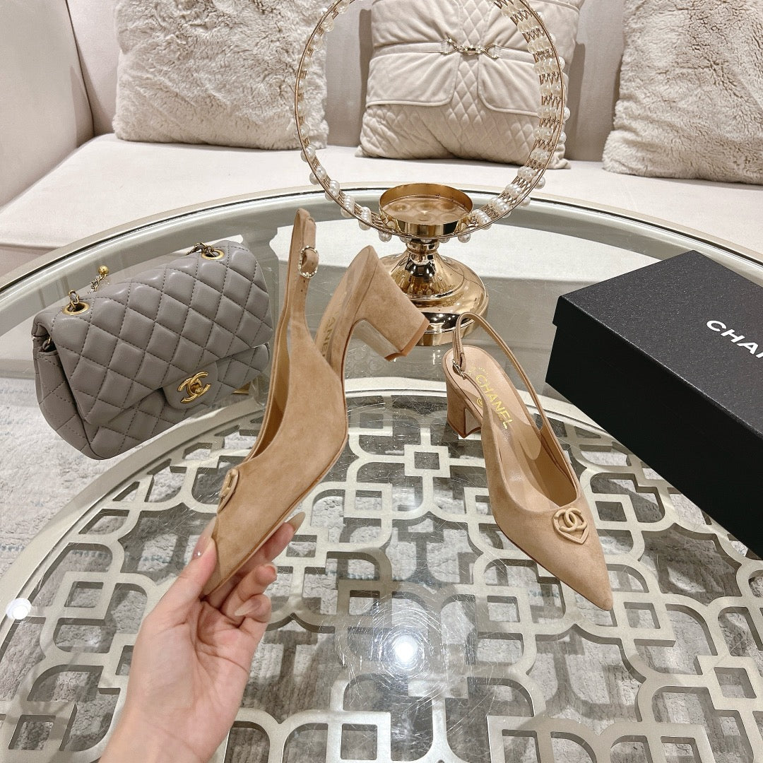 CC 25C Slingback Flats Cream Suede 213334