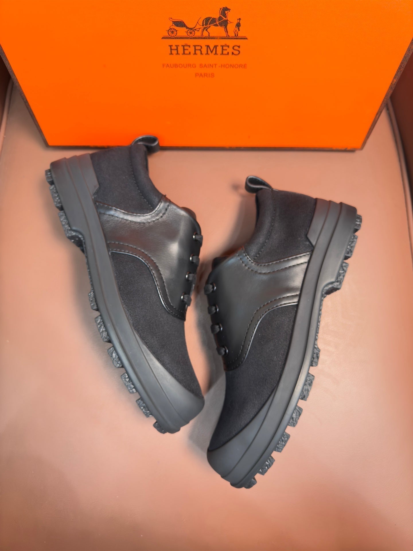 HM Men's Kool Oxford Sneaker Black Calfskin 653621