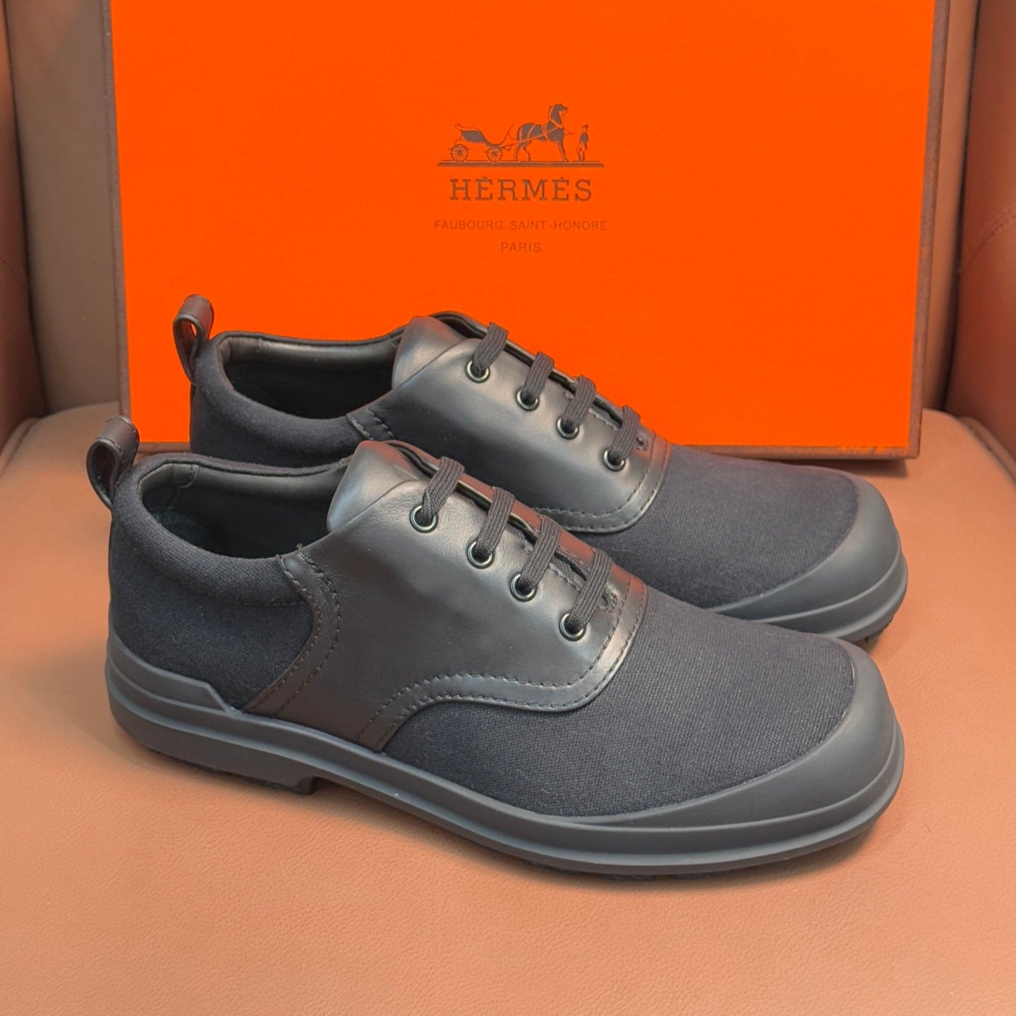 HM Men's Kool Oxford Sneaker Black Calfskin 653621