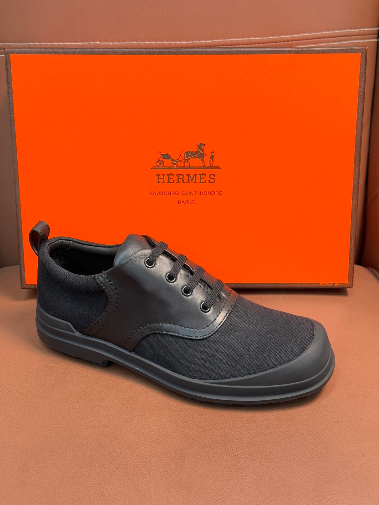 HM Men's Kool Oxford Sneaker Black Calfskin 653621