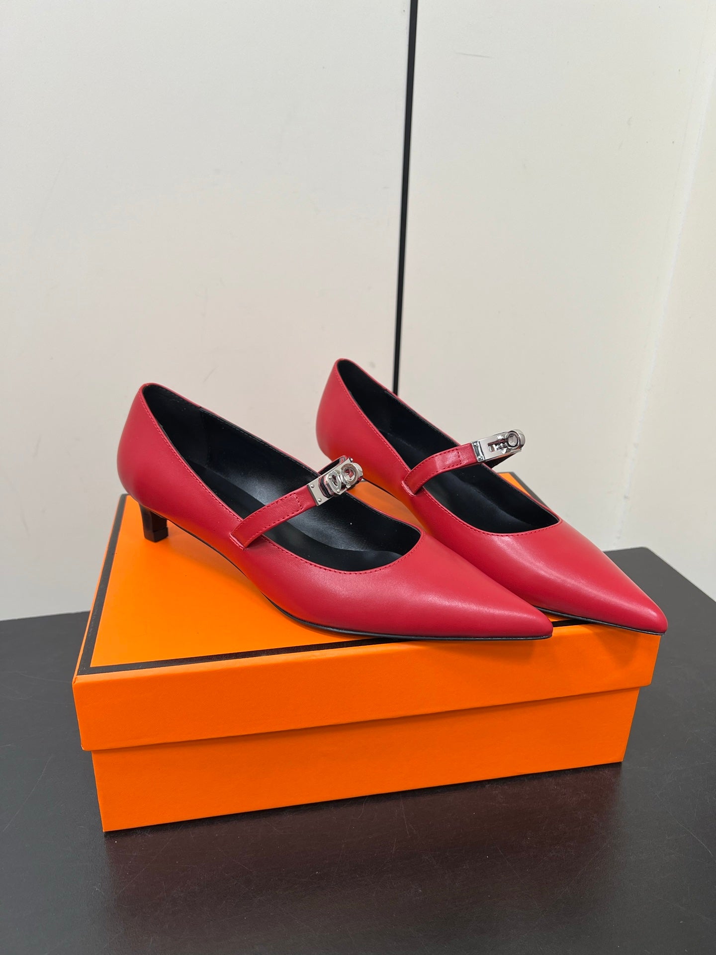 HM 25C Kiara 40 Pump Red Calfskin 210274