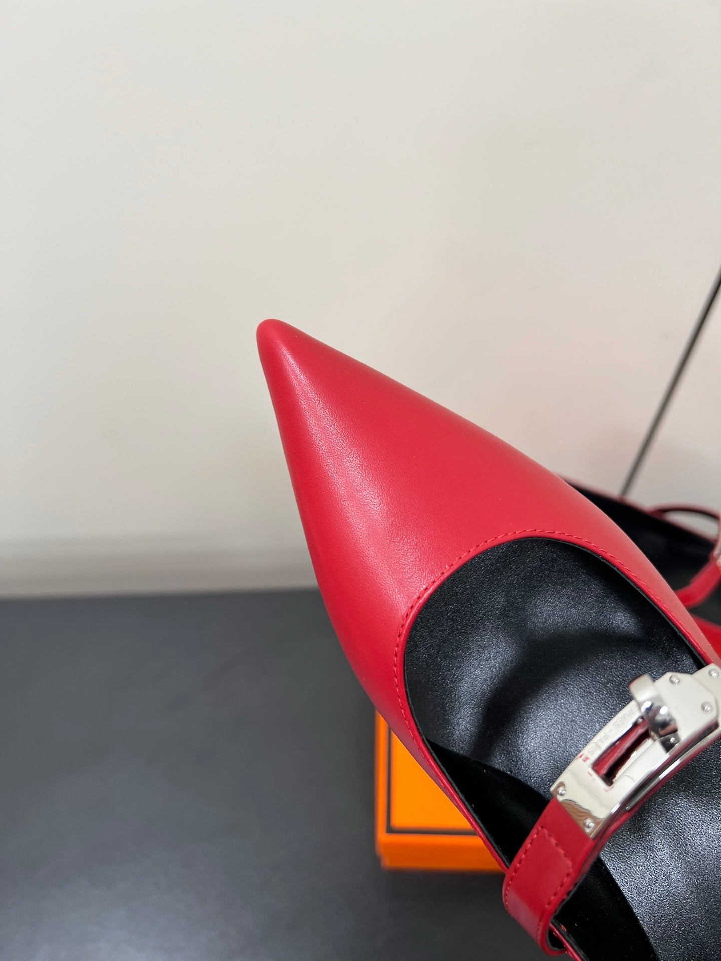 HM 25C Kiara 40 Pump Red Calfskin 210274