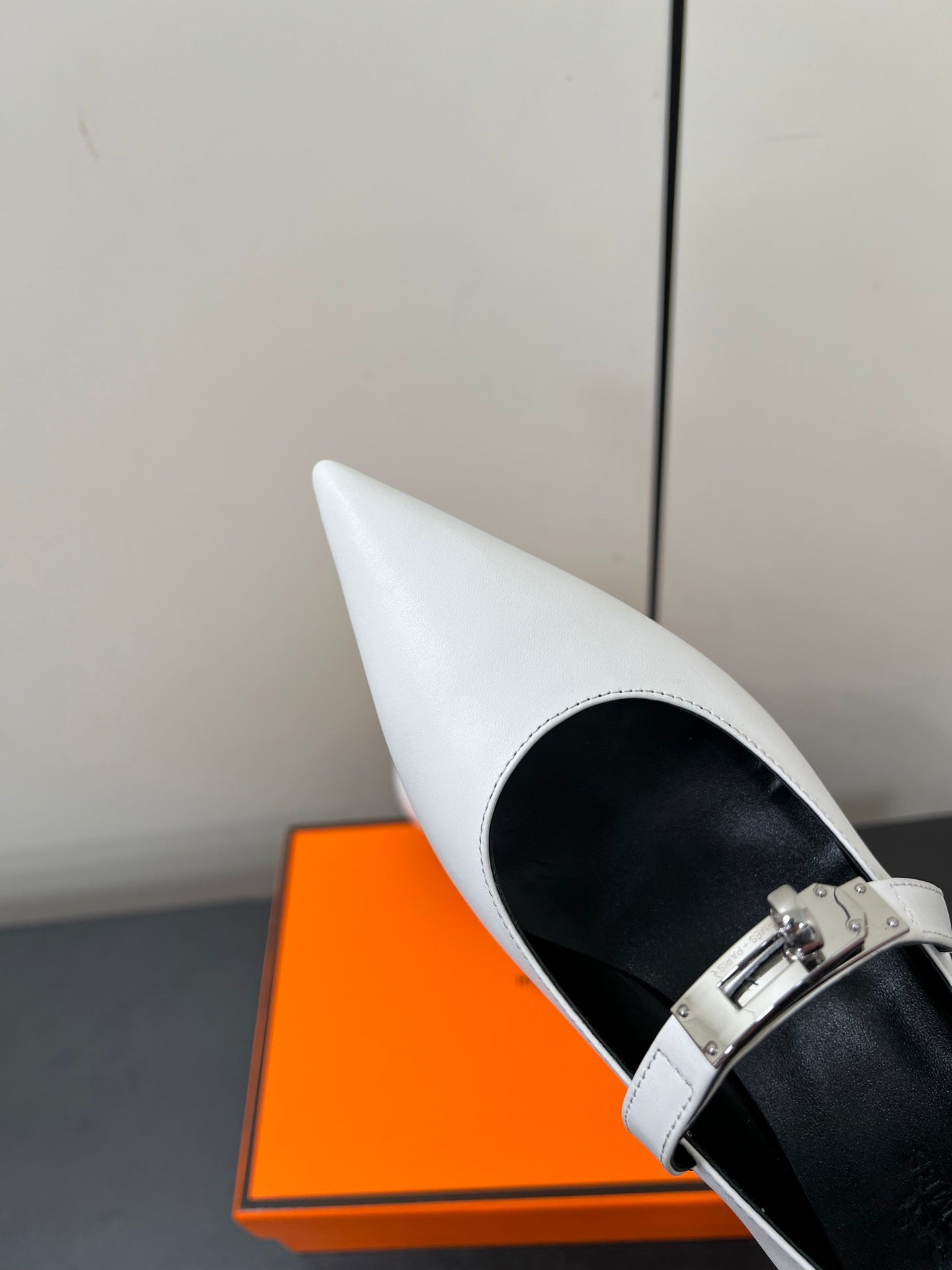 HM 25C Kiara 40 Pump White Calfskin 210282