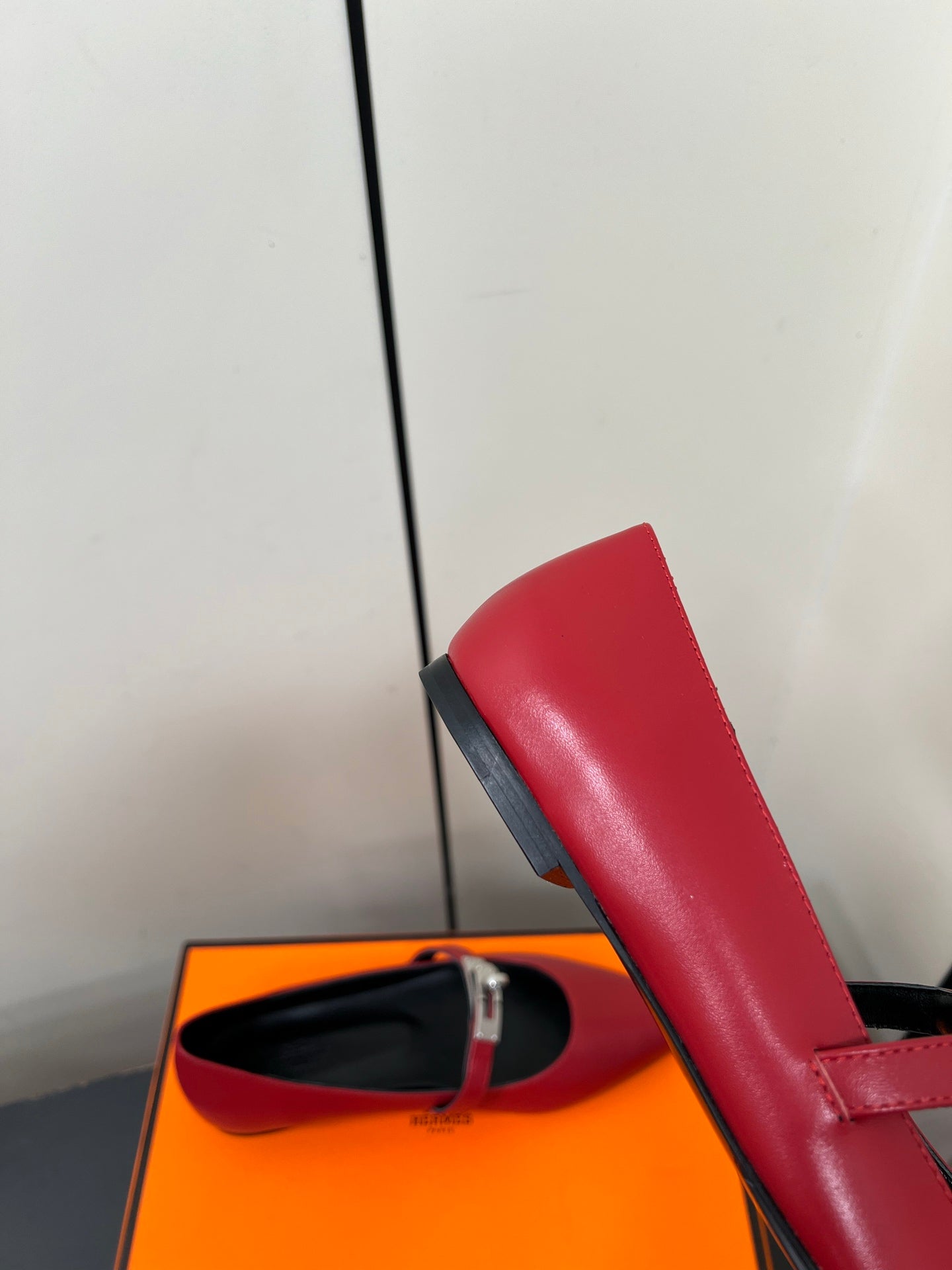 HM 25C Kelly Ballet Flat Red Calfskin 210292