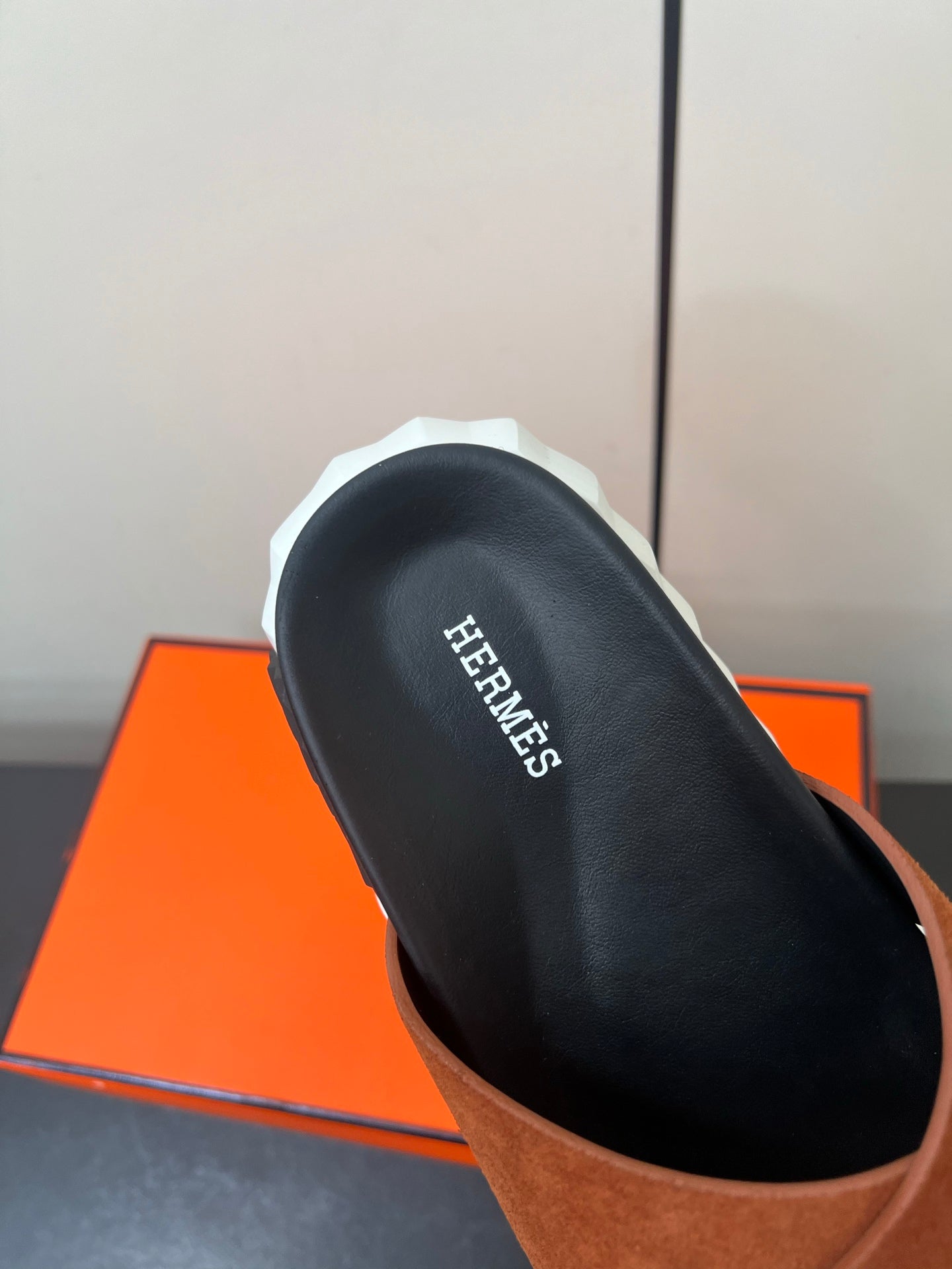 HM Infra Slippers Brown Cowhide 315081