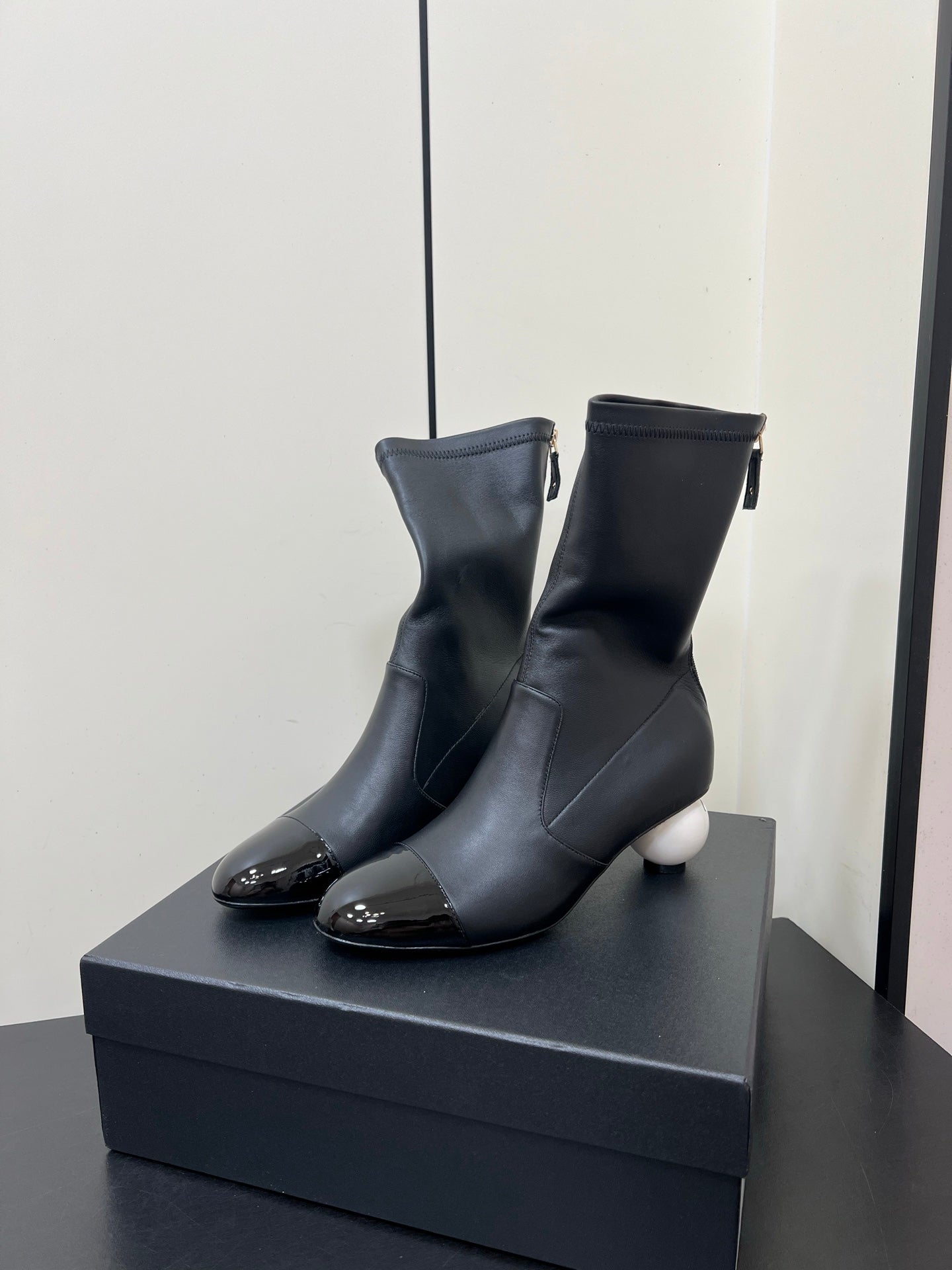 Chanel Double C Giant Pearl Heel Stretch Boots Black Sheepskin 441707