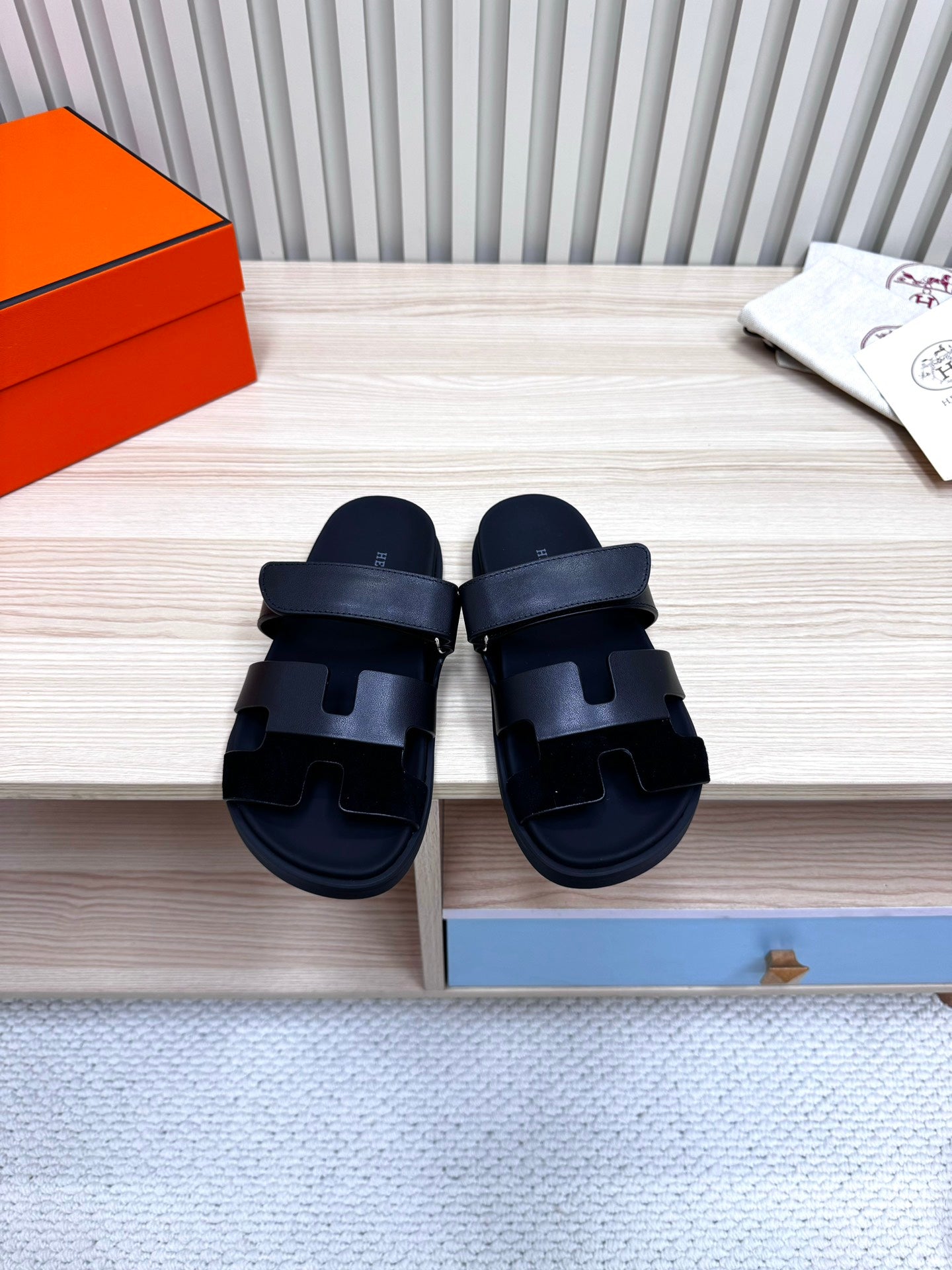 HM Chypre Sandal In Black Cowhide And Suede  968869