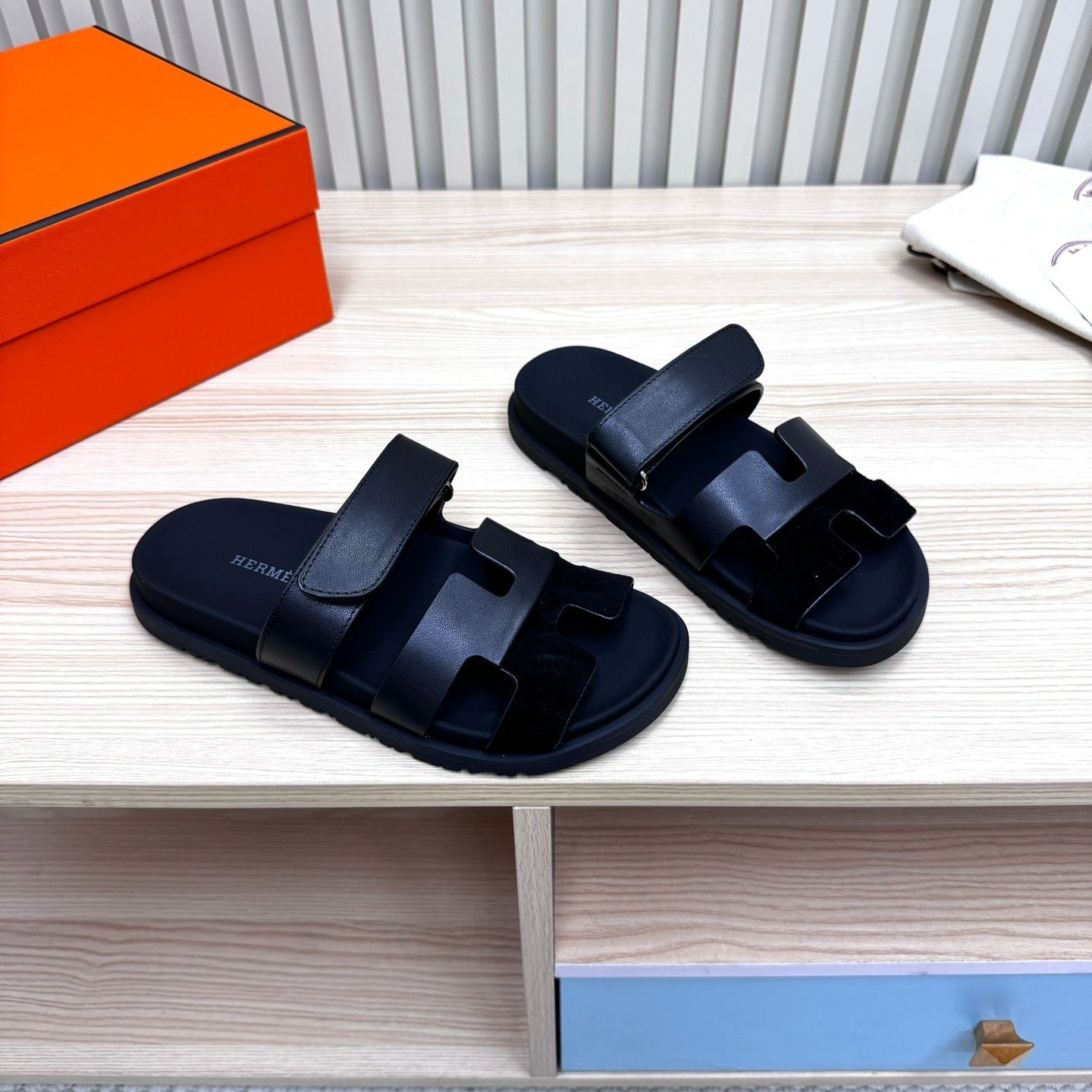 HM Chypre Sandal In Black Cowhide And Suede  968869