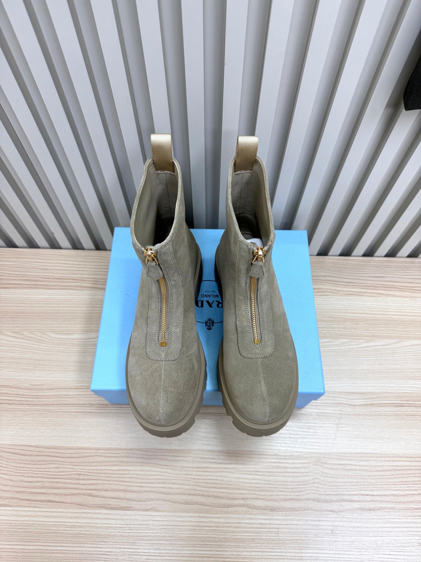 PRA Martin boots taupe beige sheepskin 443646