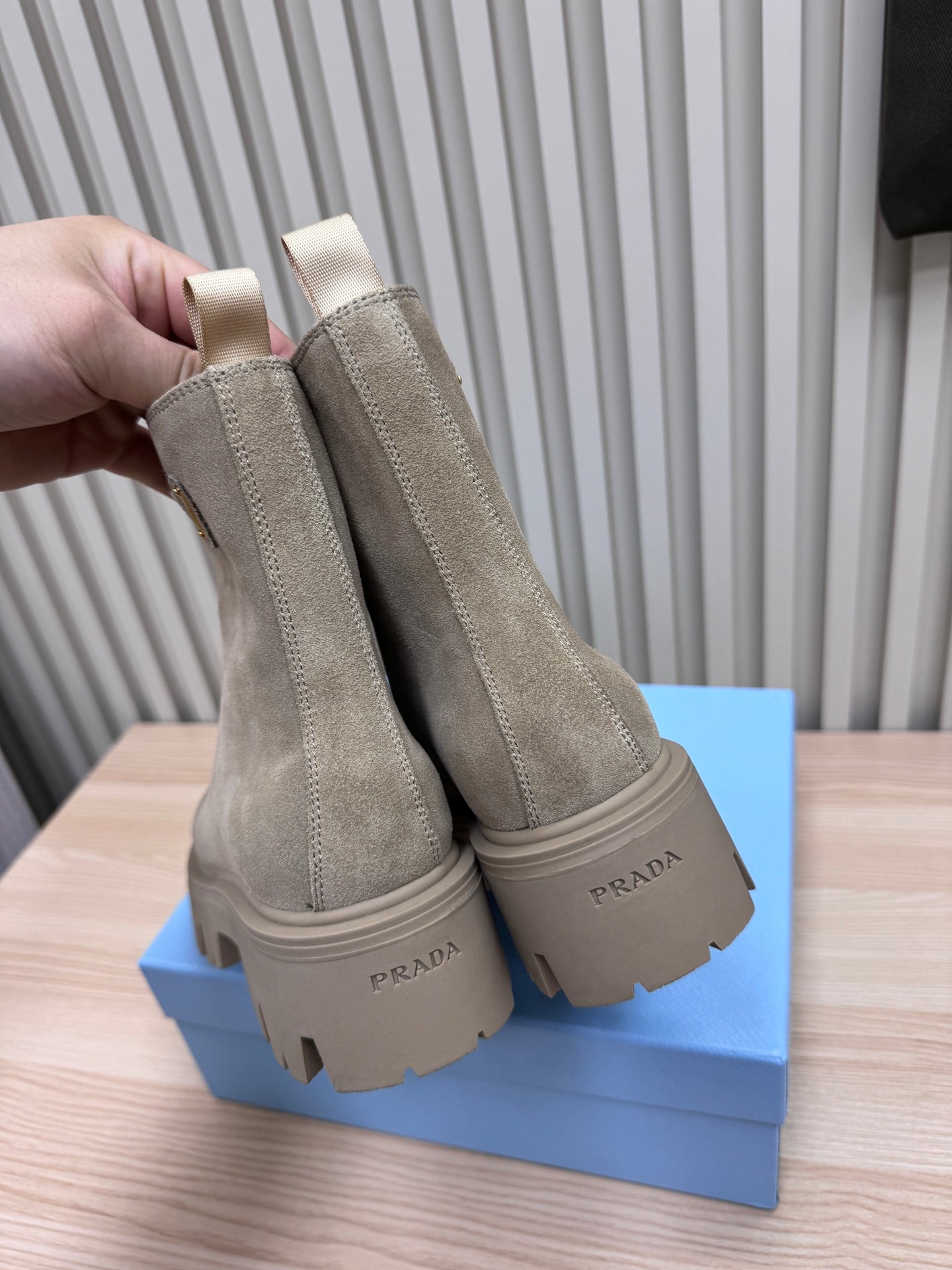 PRA Martin boots taupe beige sheepskin 443646