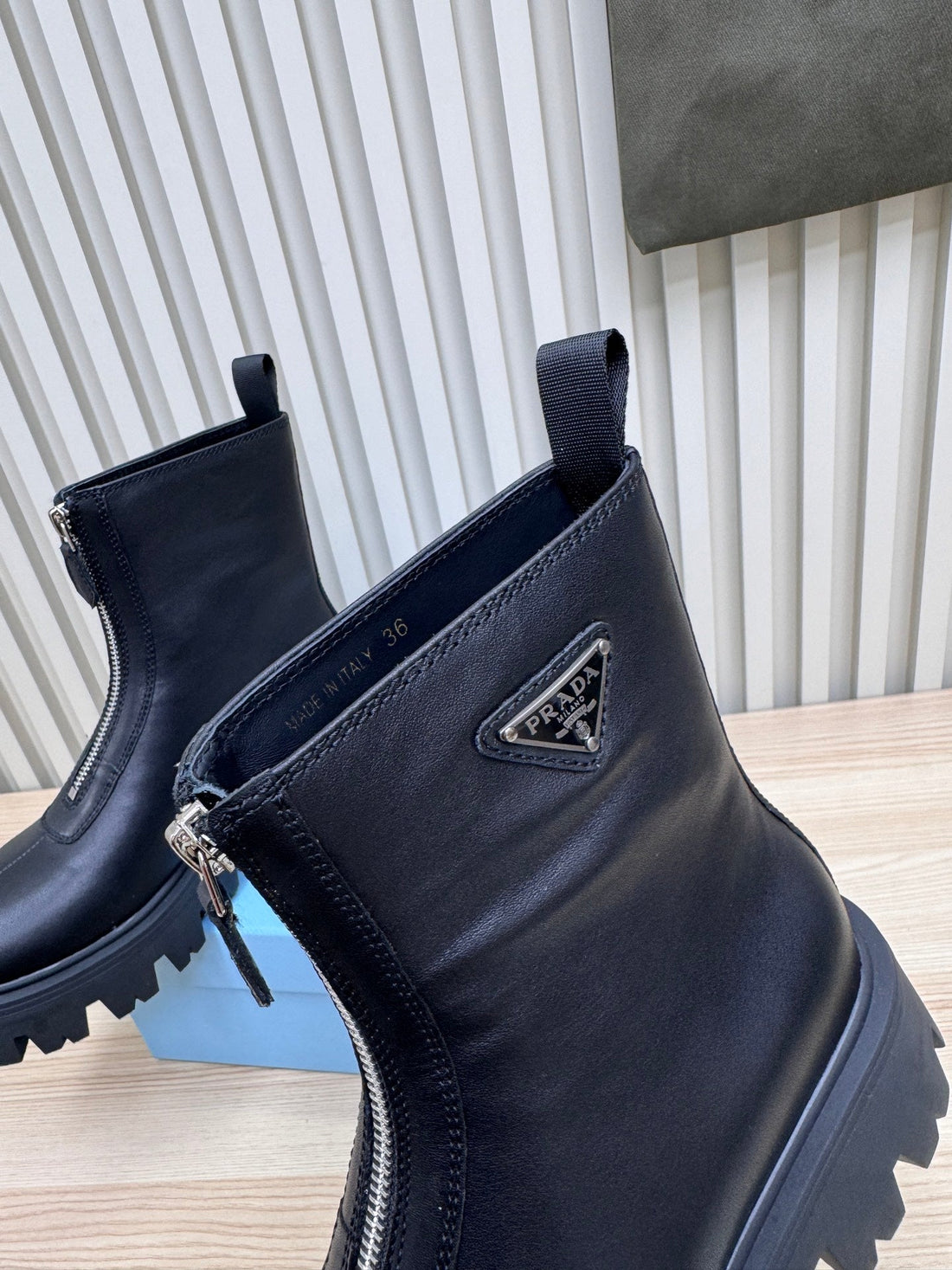 PRA Martin boots black sheepskin 443650